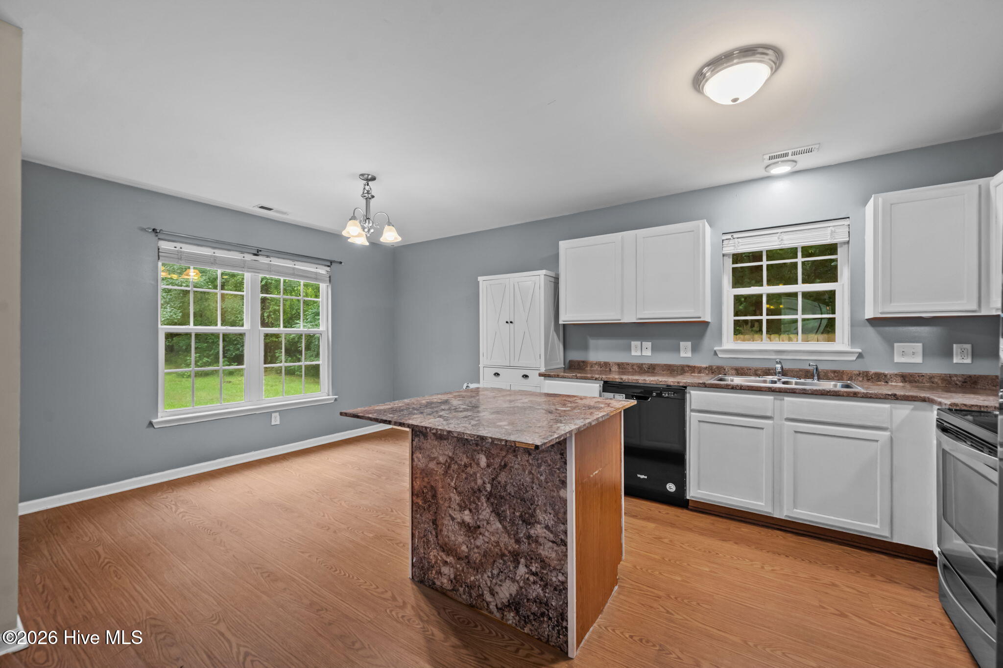 1624 Hargett Street Property Photo 21