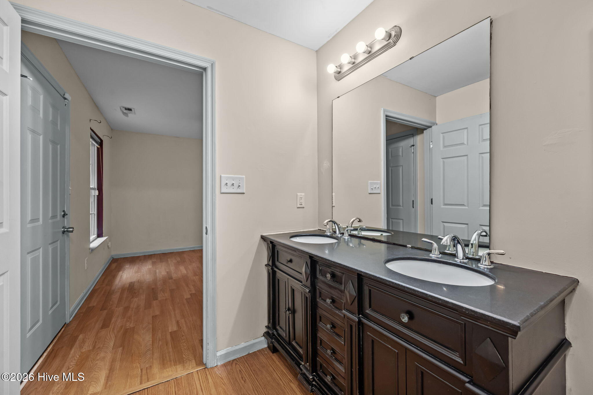 1624 Hargett Street Property Photo 47