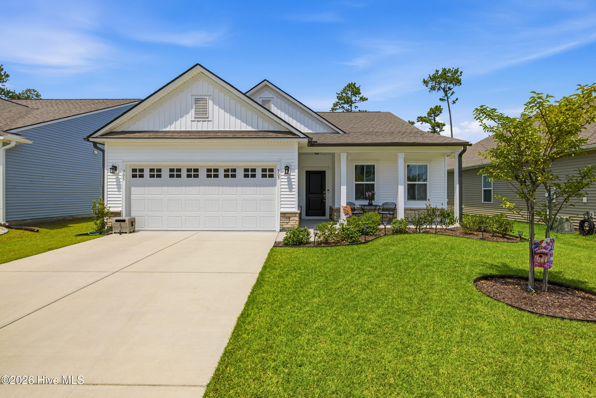 305 Eagle Claw Drive Property Photo 1