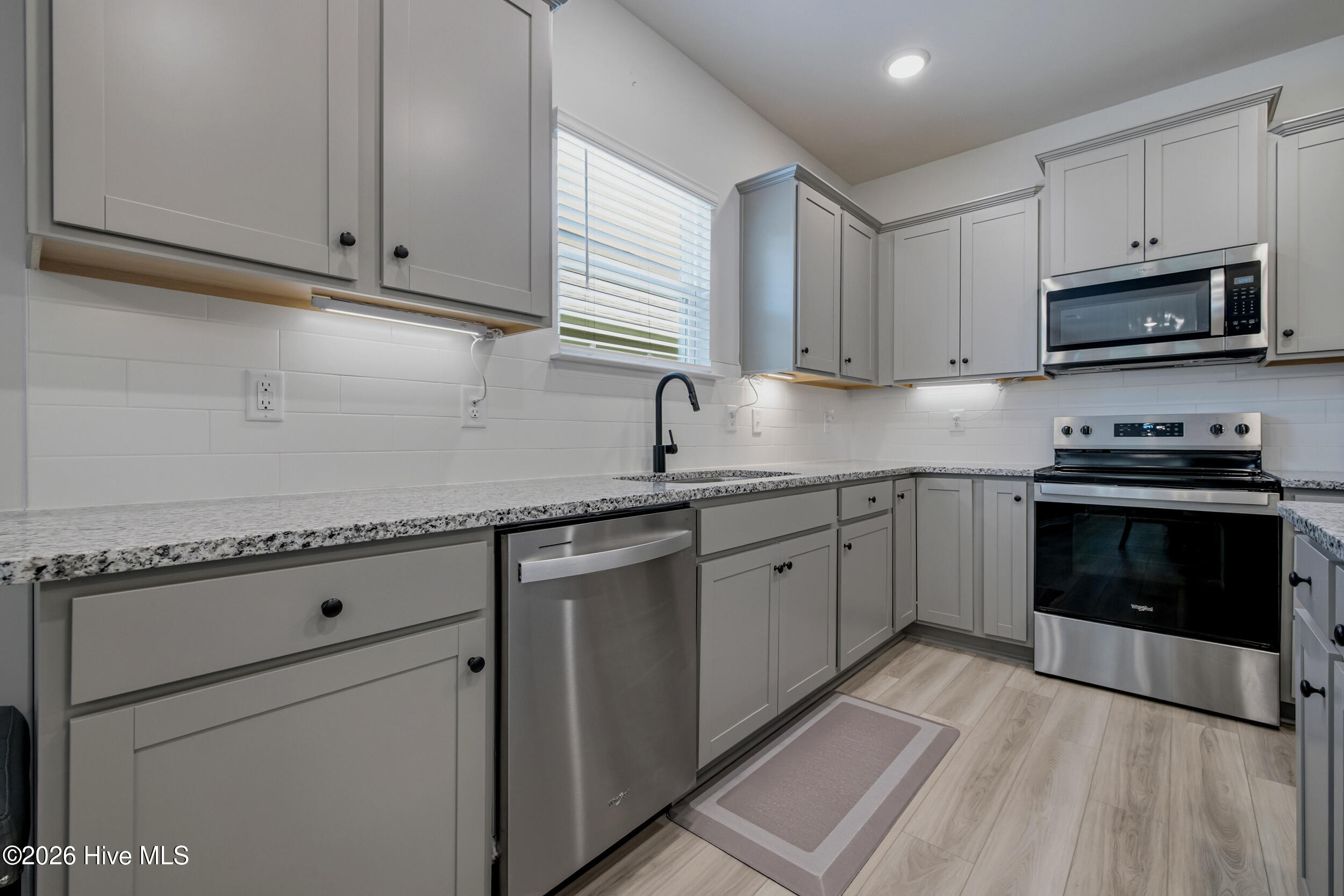 305 Eagle Claw Drive Property Photo 10