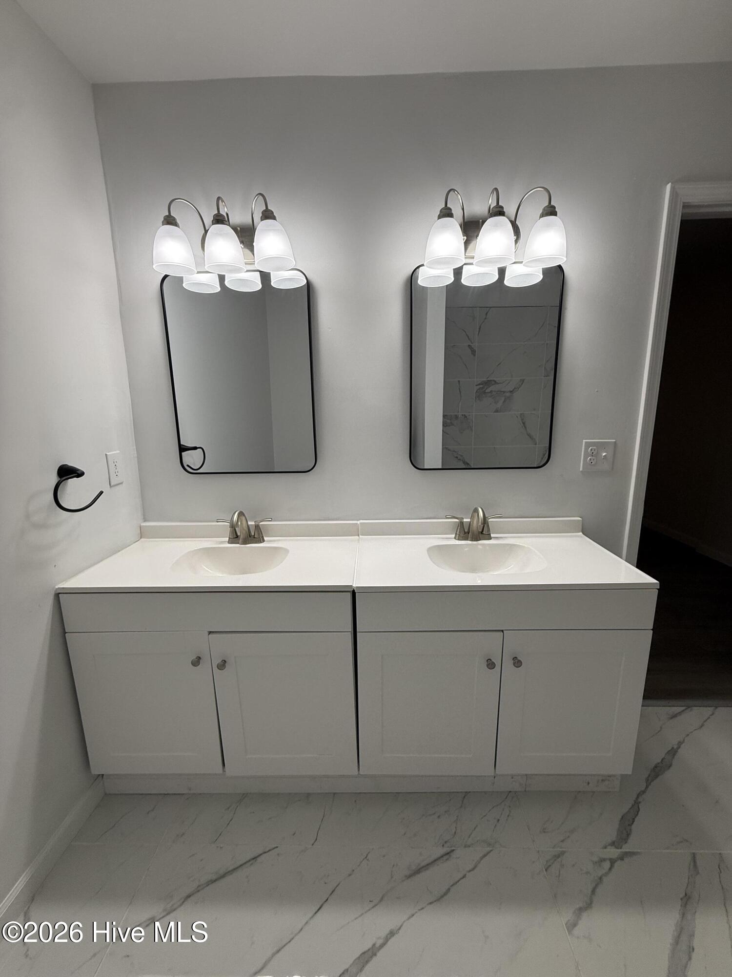 403 Bordeaux Street Property Photo 28
