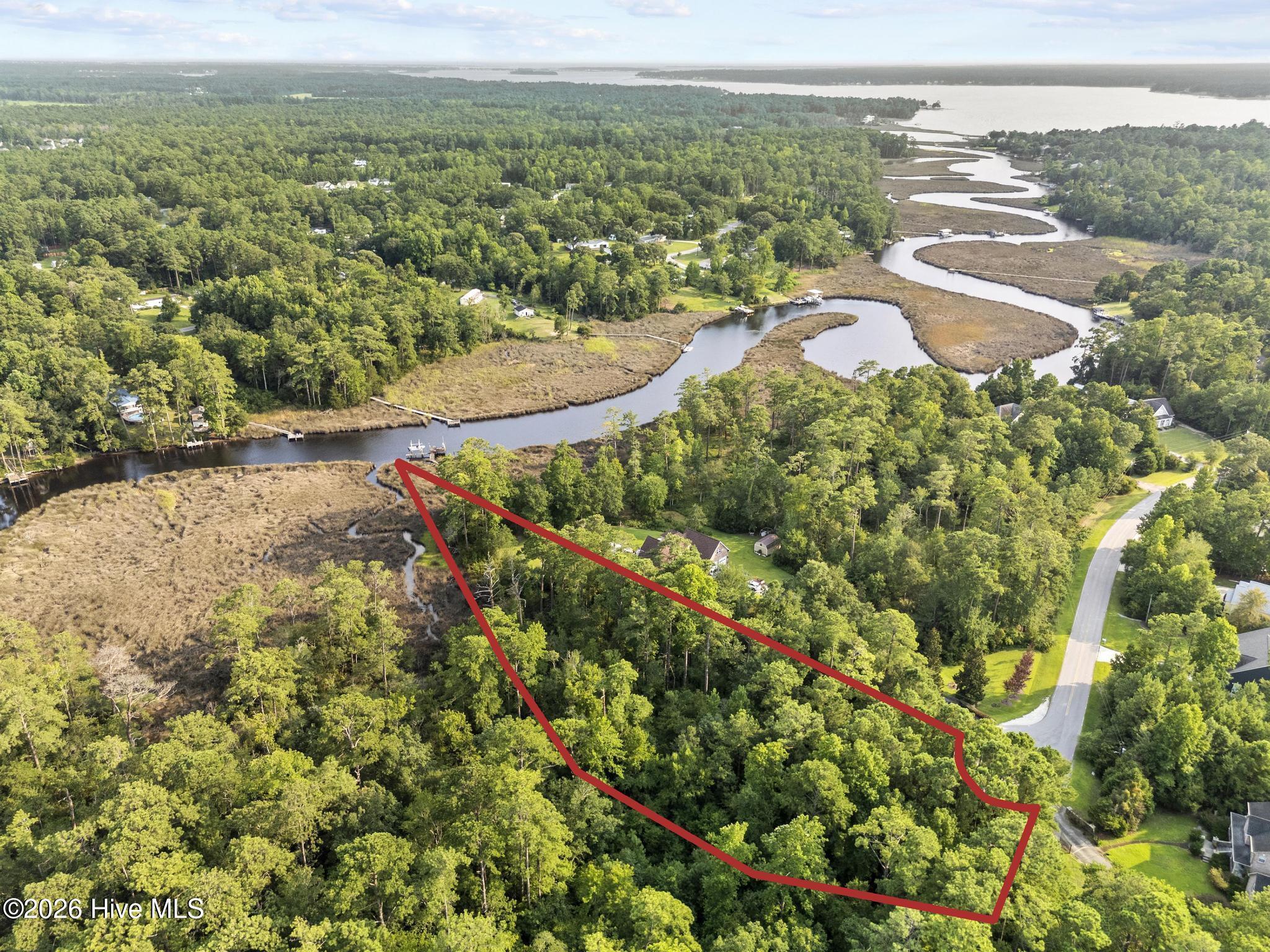 276 White Oak Bluff Road Property Photo 5