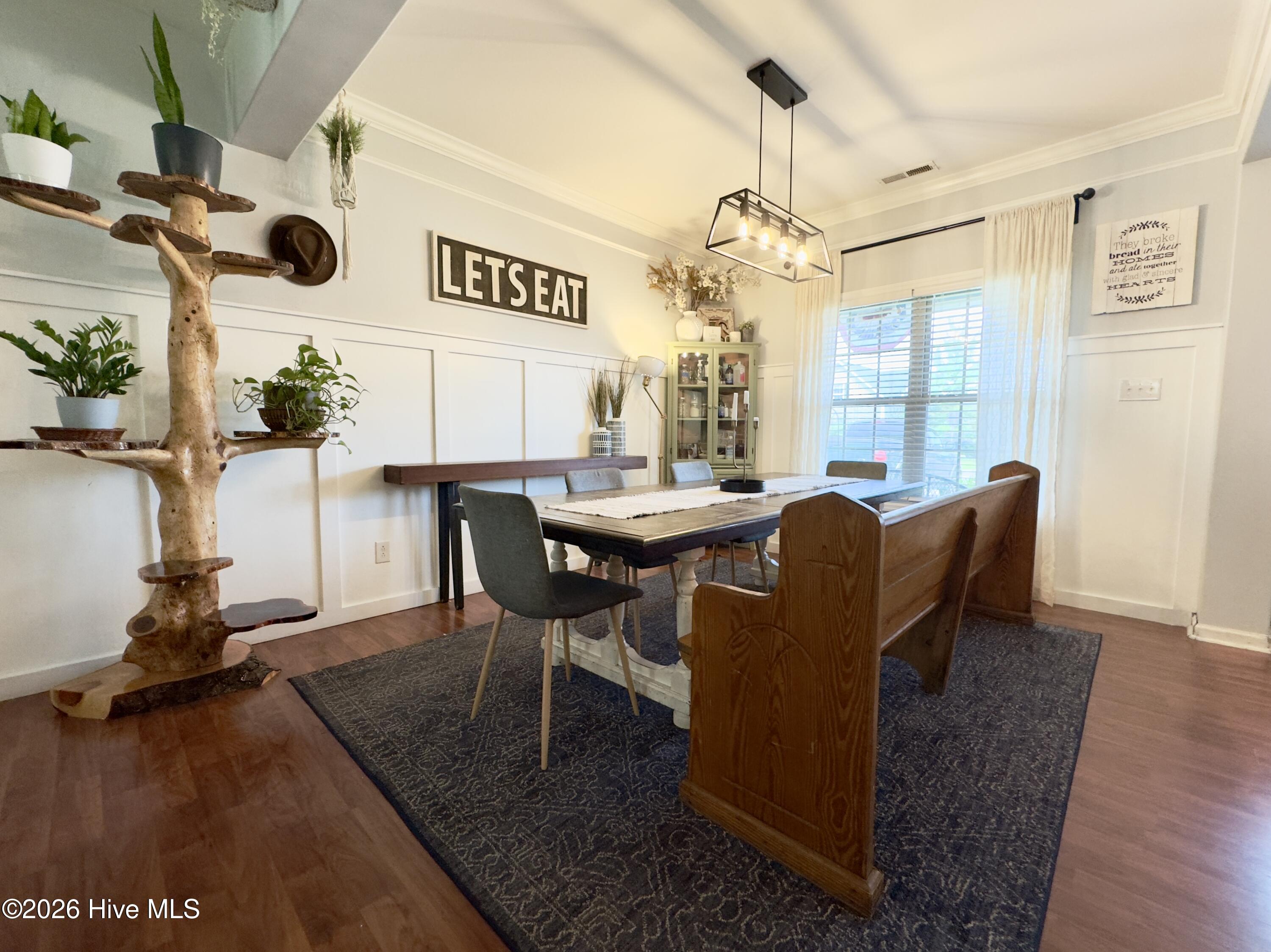 3259 Austin Avenue Property Photo 8