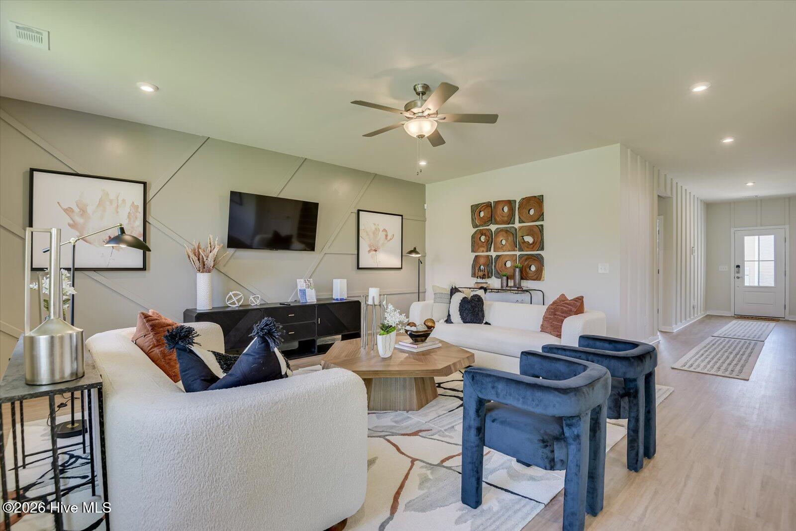 4537 Hartshorn Circle Property Photo 13