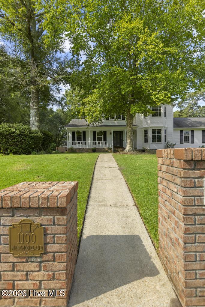 1100 Westmoreland Drive Property Photo 3