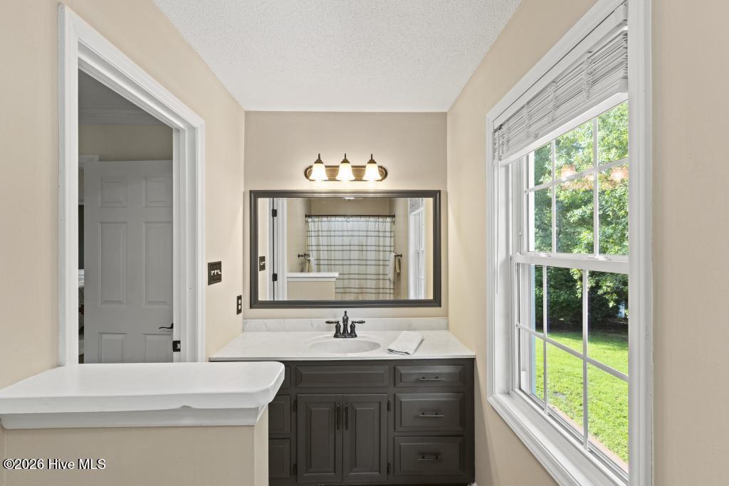 1100 Westmoreland Drive Property Photo 34