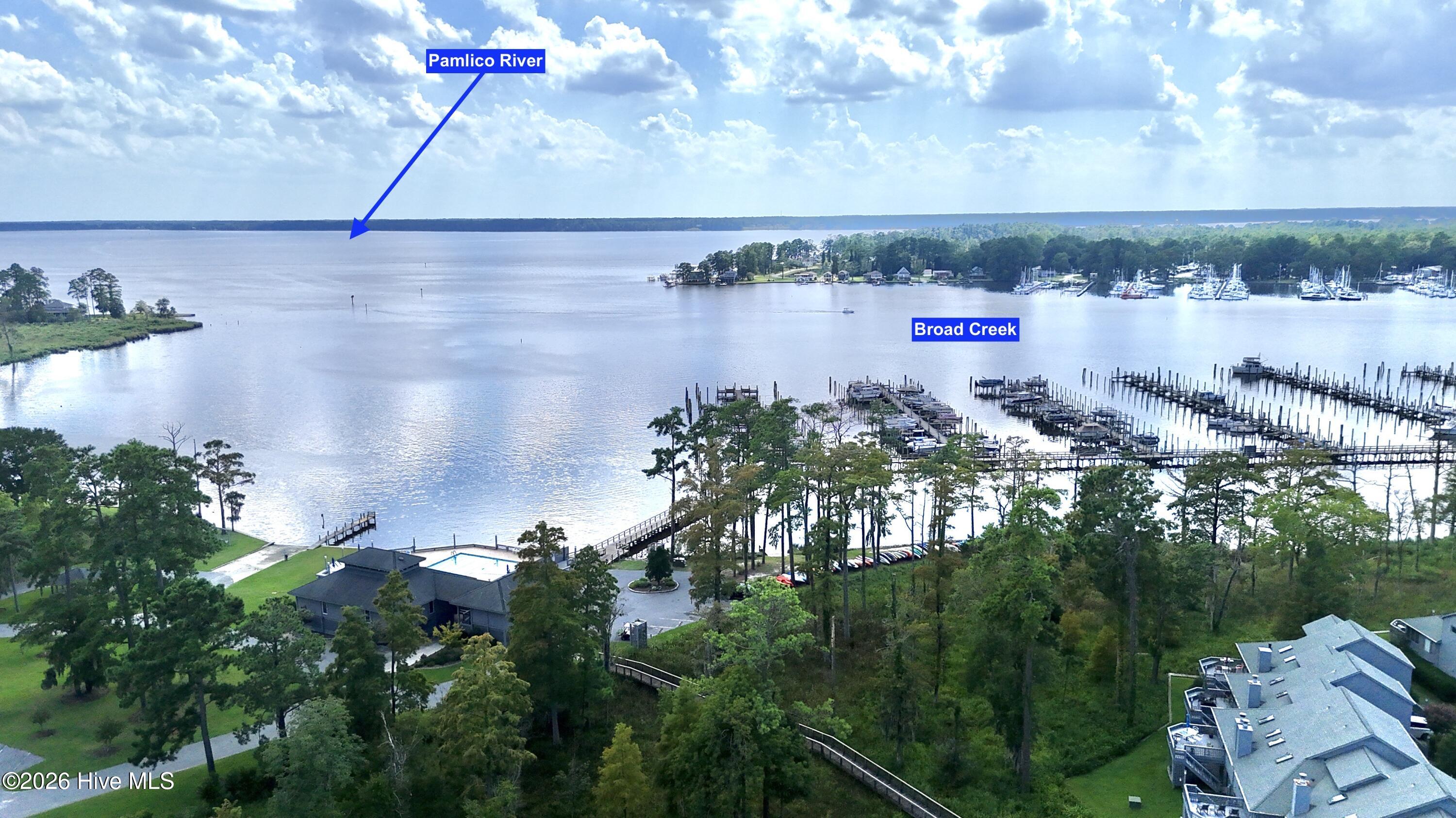 150 Riverboat Drive Property Photo 4