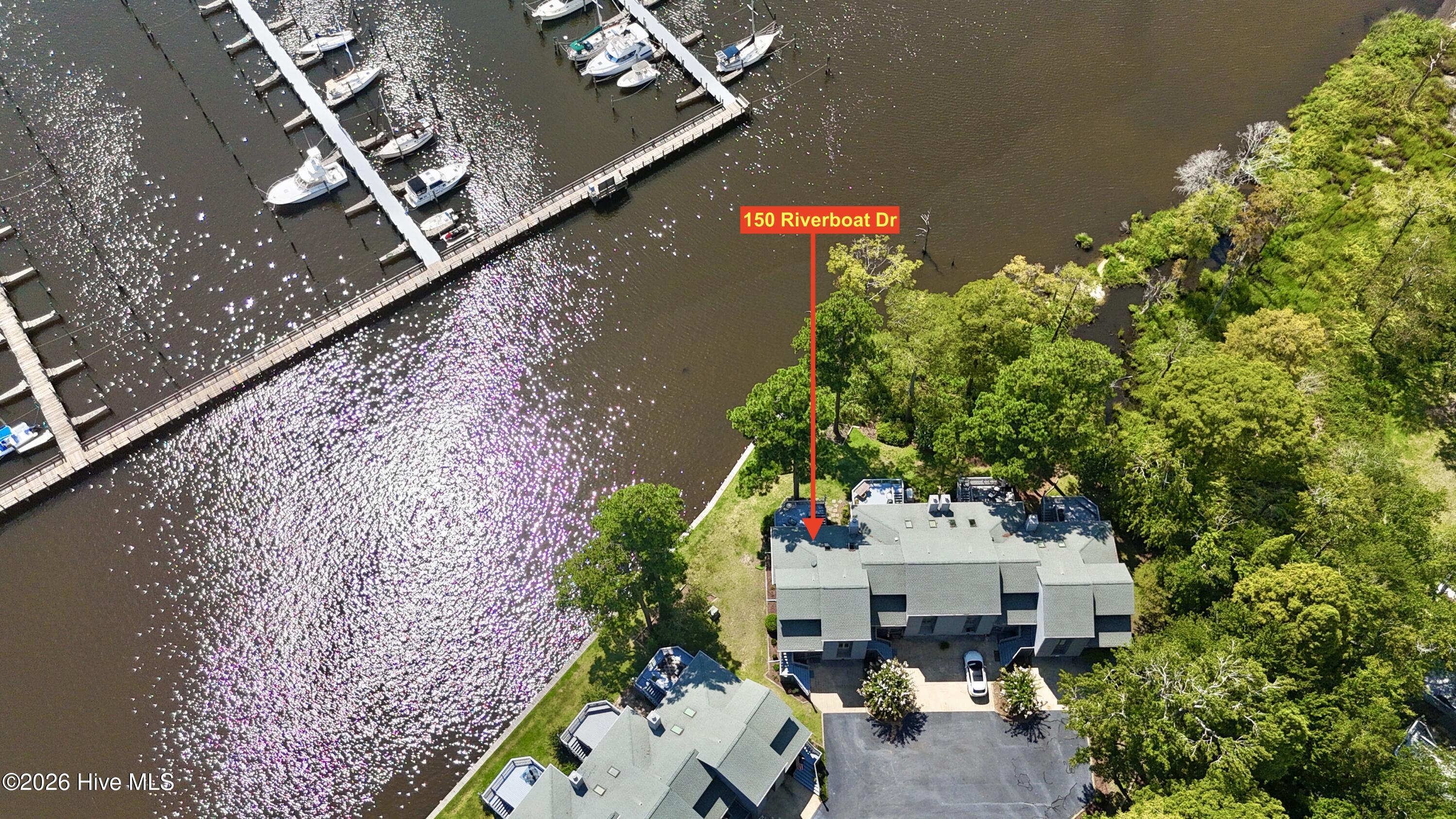 150 Riverboat Drive Property Photo 5