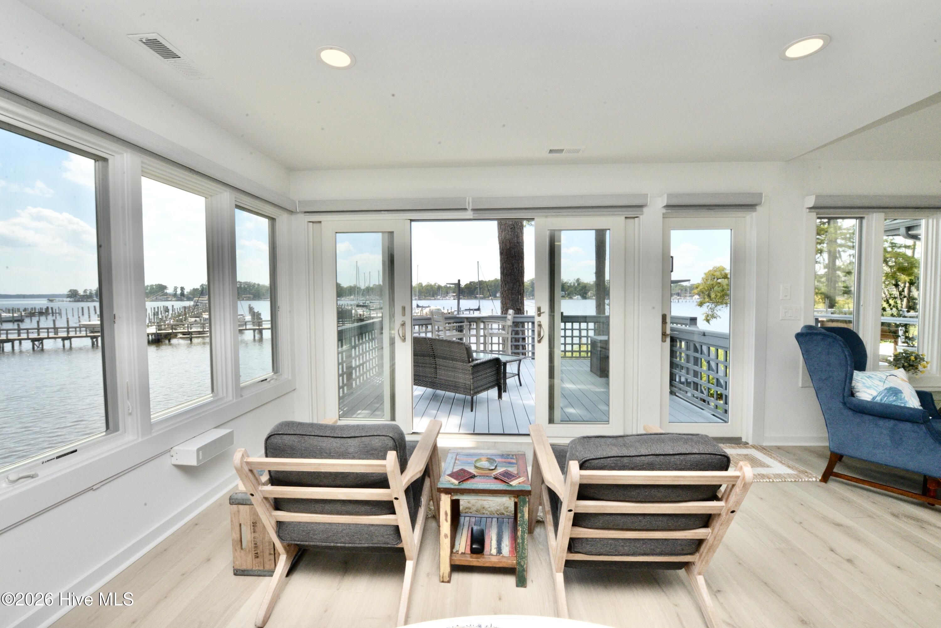 150 Riverboat Drive Property Photo 22