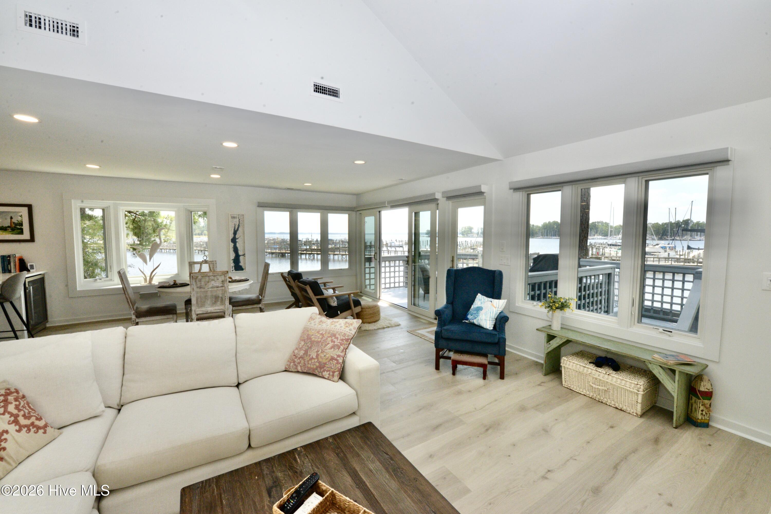 150 Riverboat Drive Property Photo 23