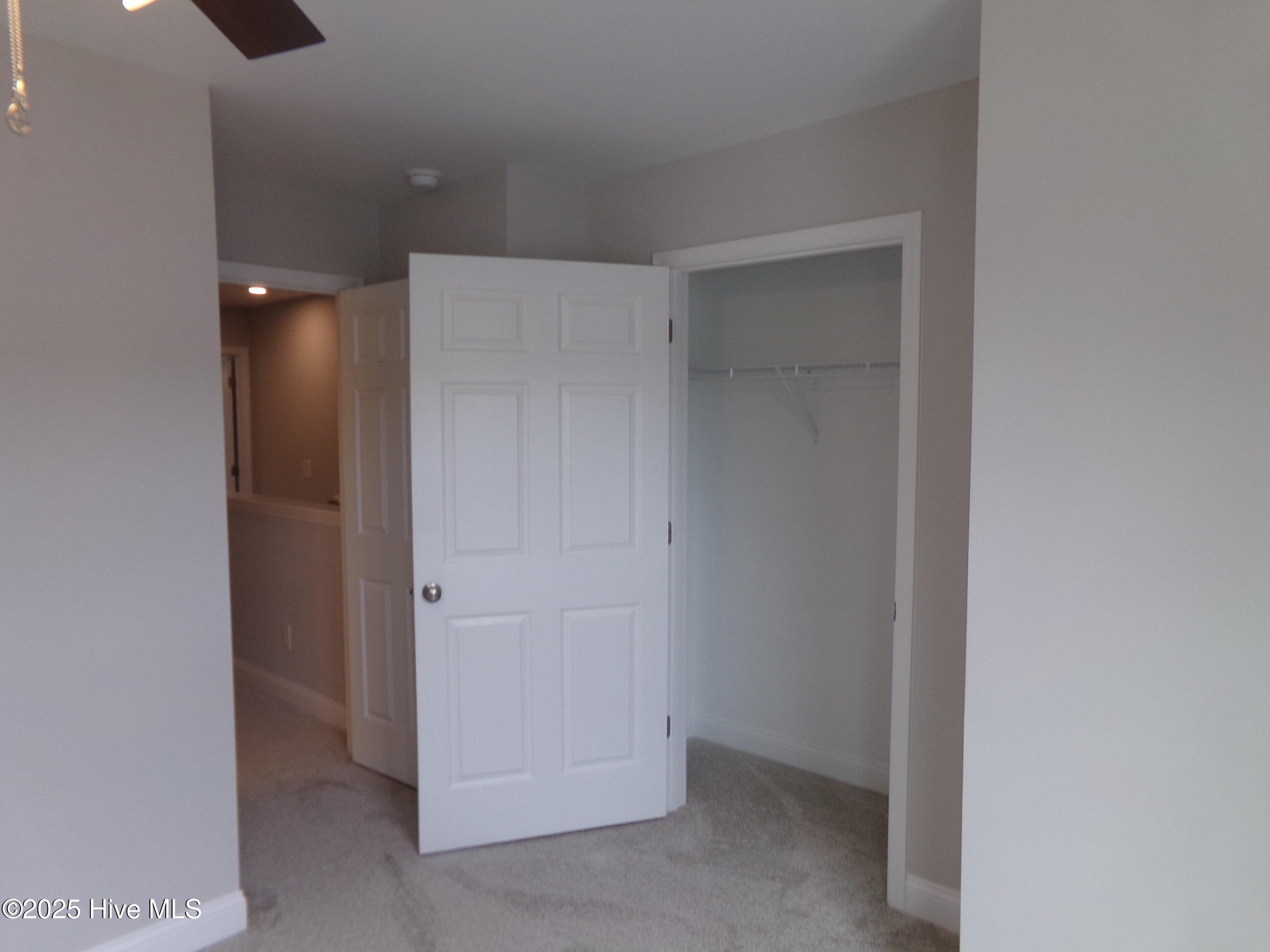 199 Loren Road Property Photo 22
