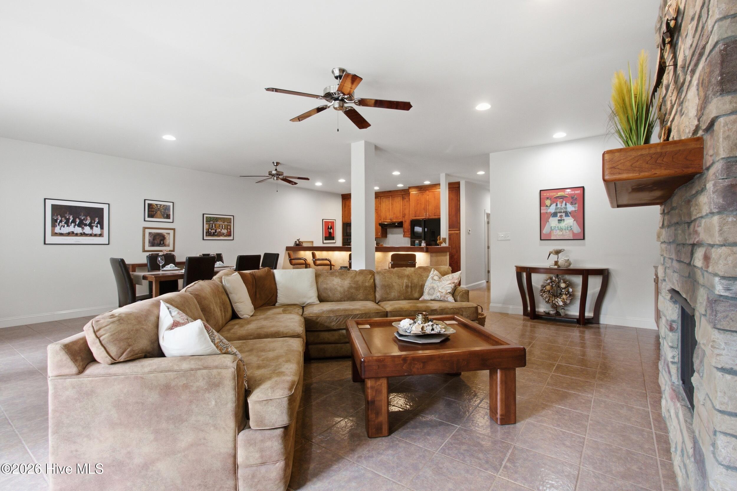 2207 Hidden Harbor Drive Property Photo 15