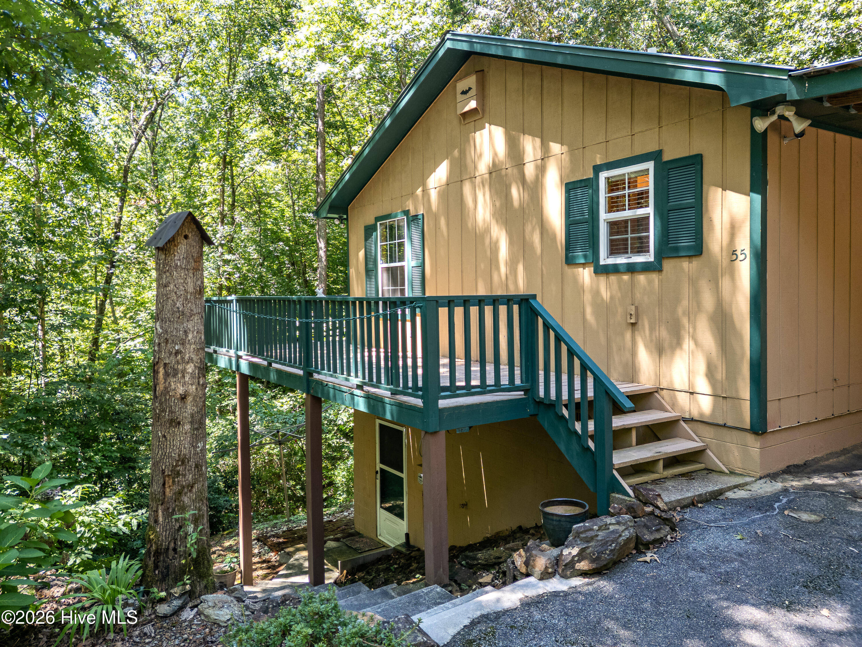 55 Laurel Spring Drive Property Photo 18