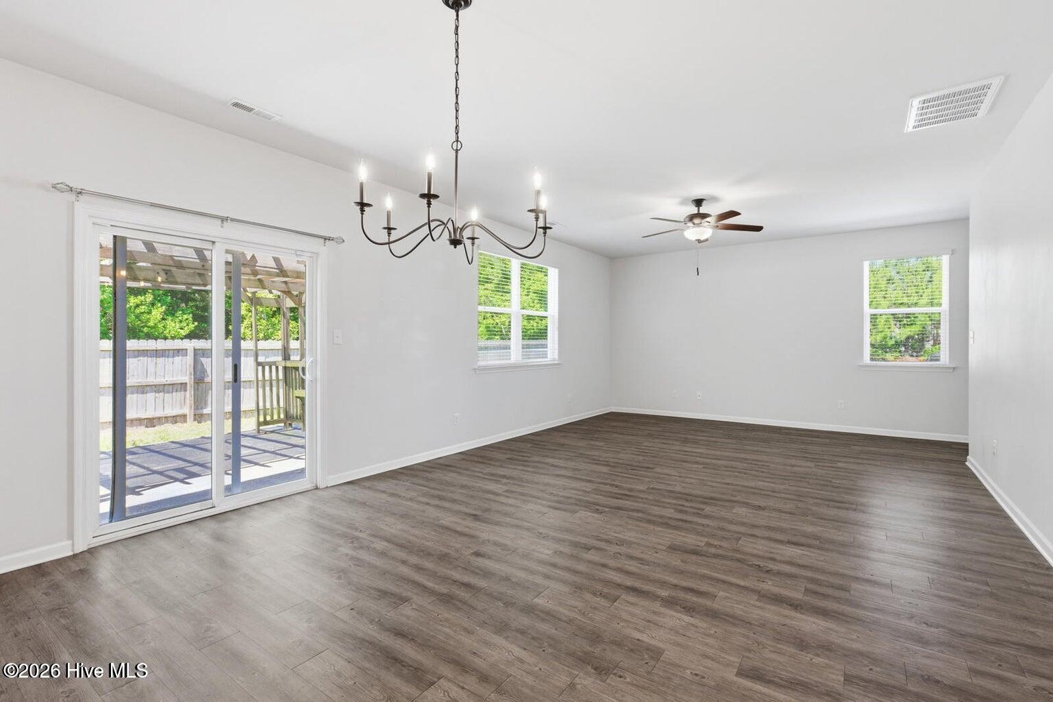 115 Tralee Place Property Photo 12