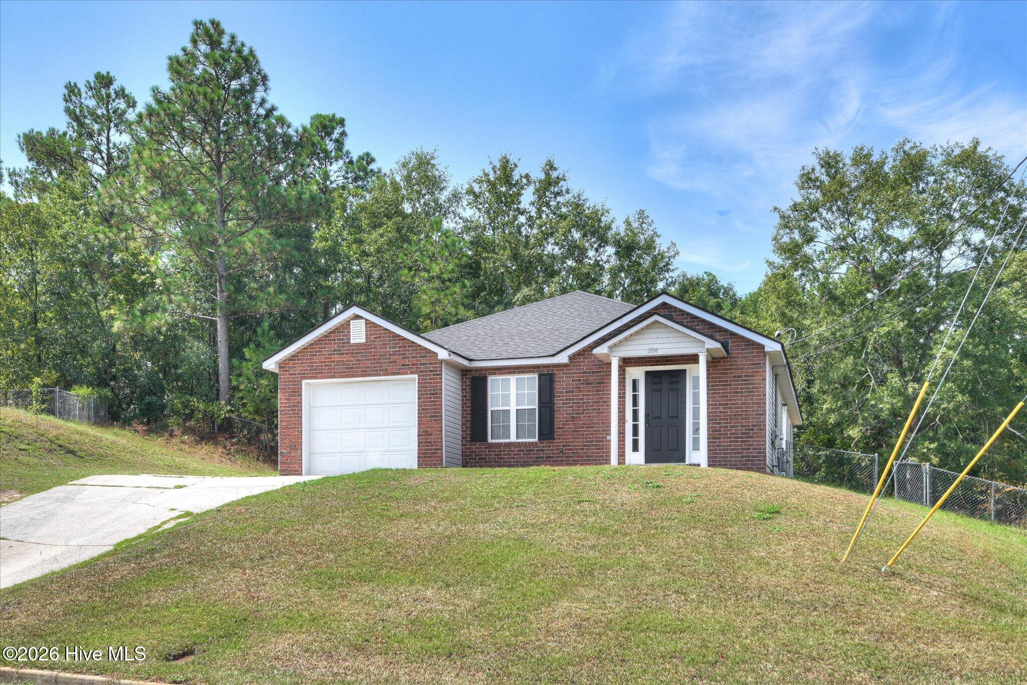 2824 Cranbrook Drive Property Photo 2
