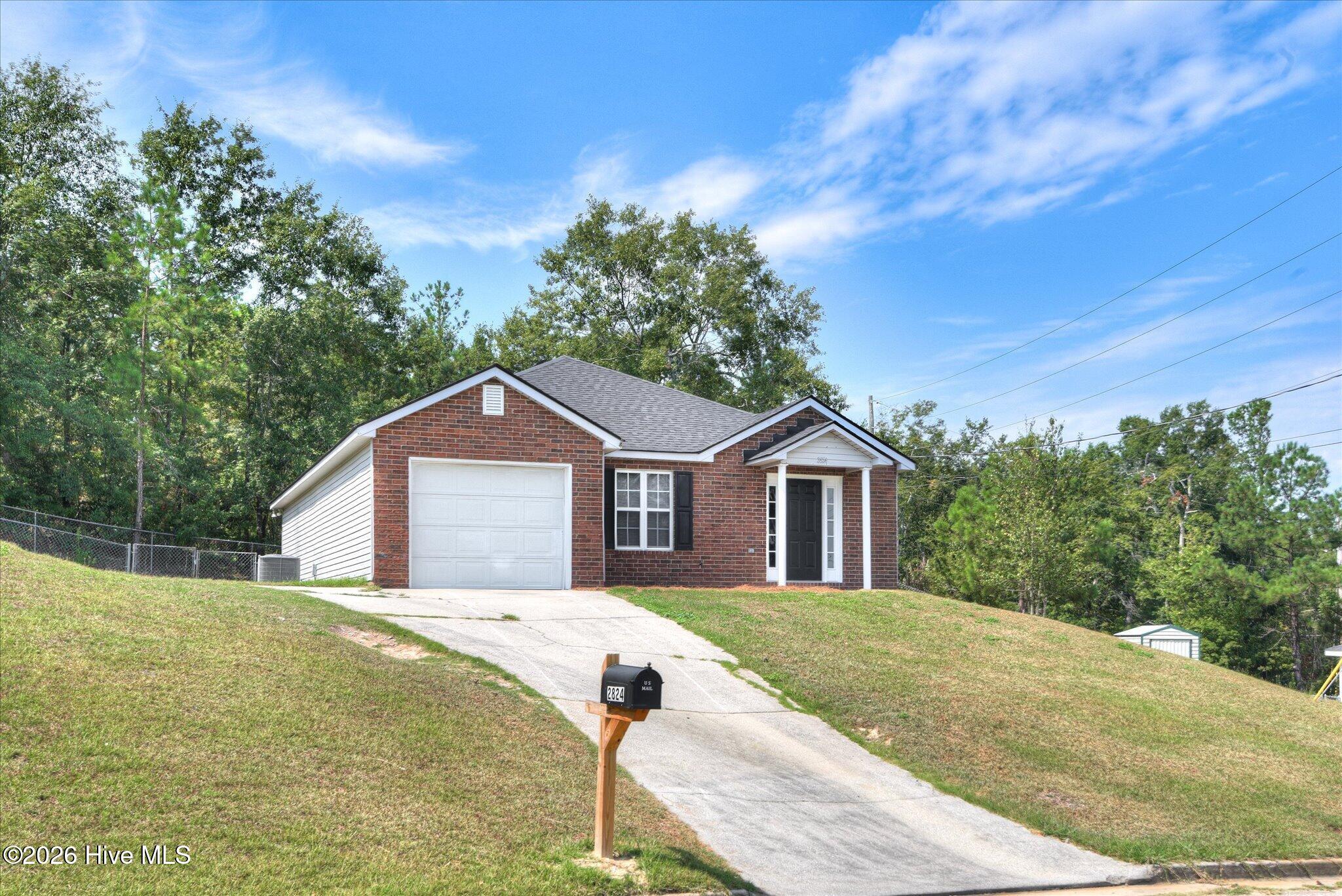 2824 Cranbrook Drive Property Photo 3