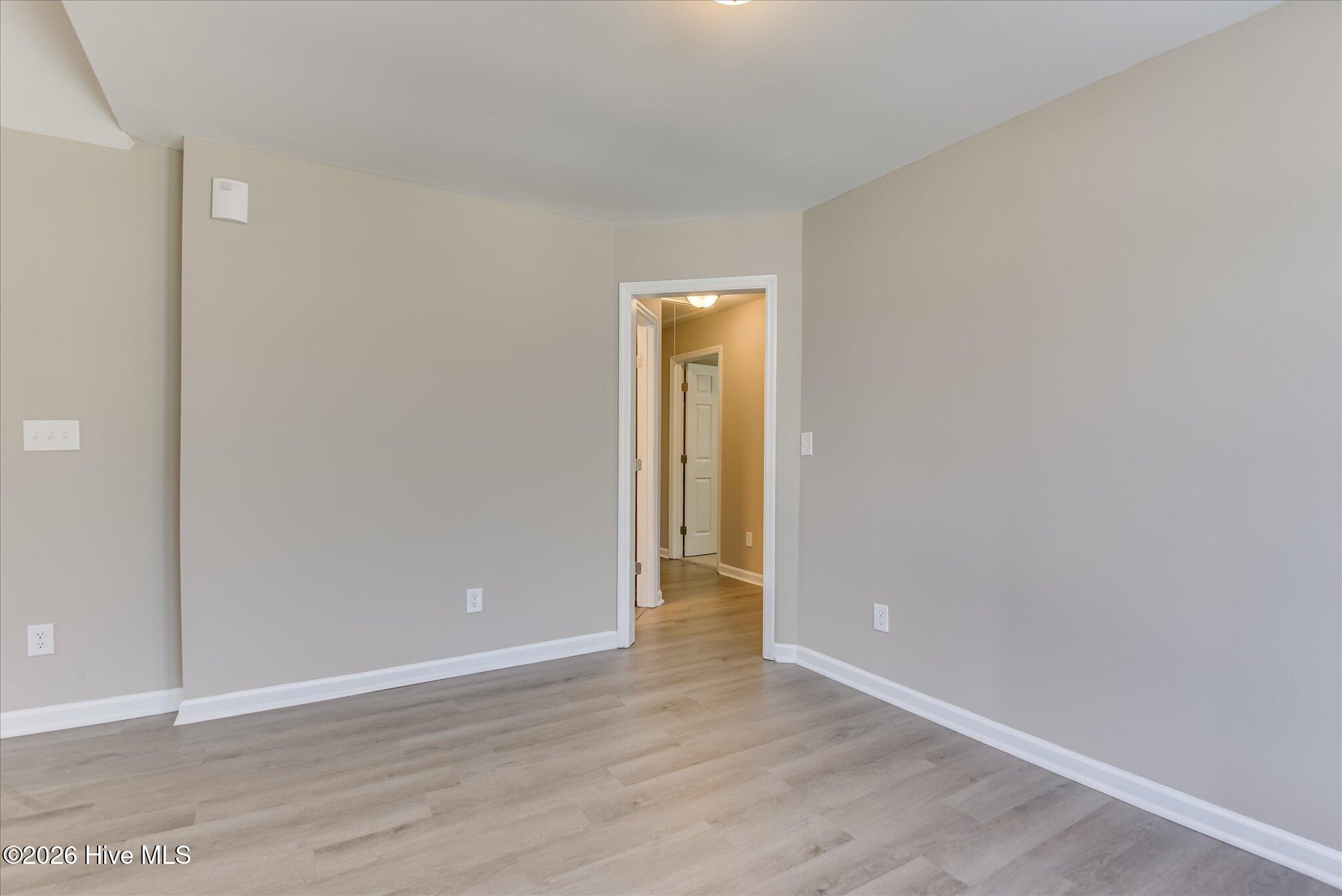 2824 Cranbrook Drive Property Photo 16
