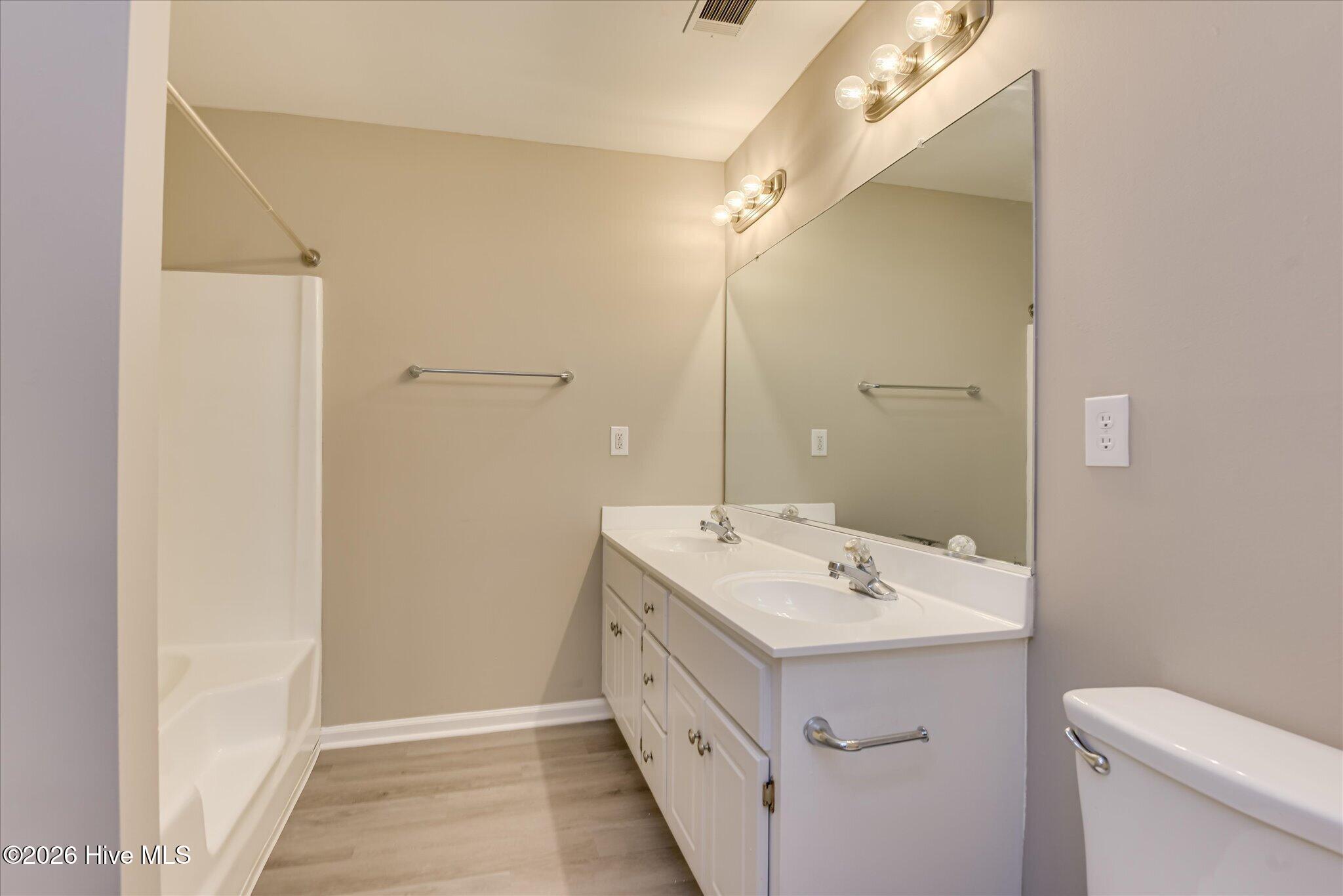 2824 Cranbrook Drive Property Photo 21