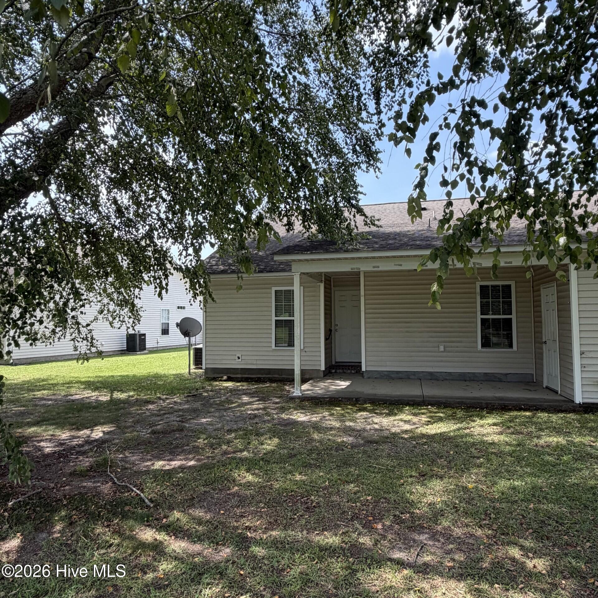 2552 Saddleback Drive B Property Photo 16