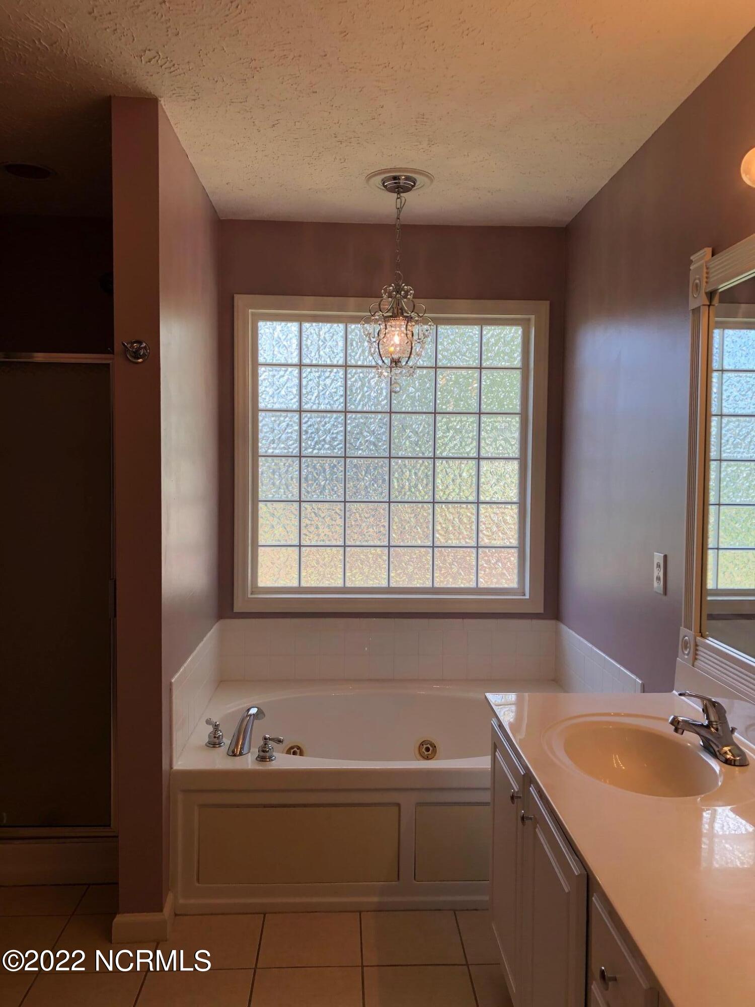 1000 Magnolia Drive Property Photo 16