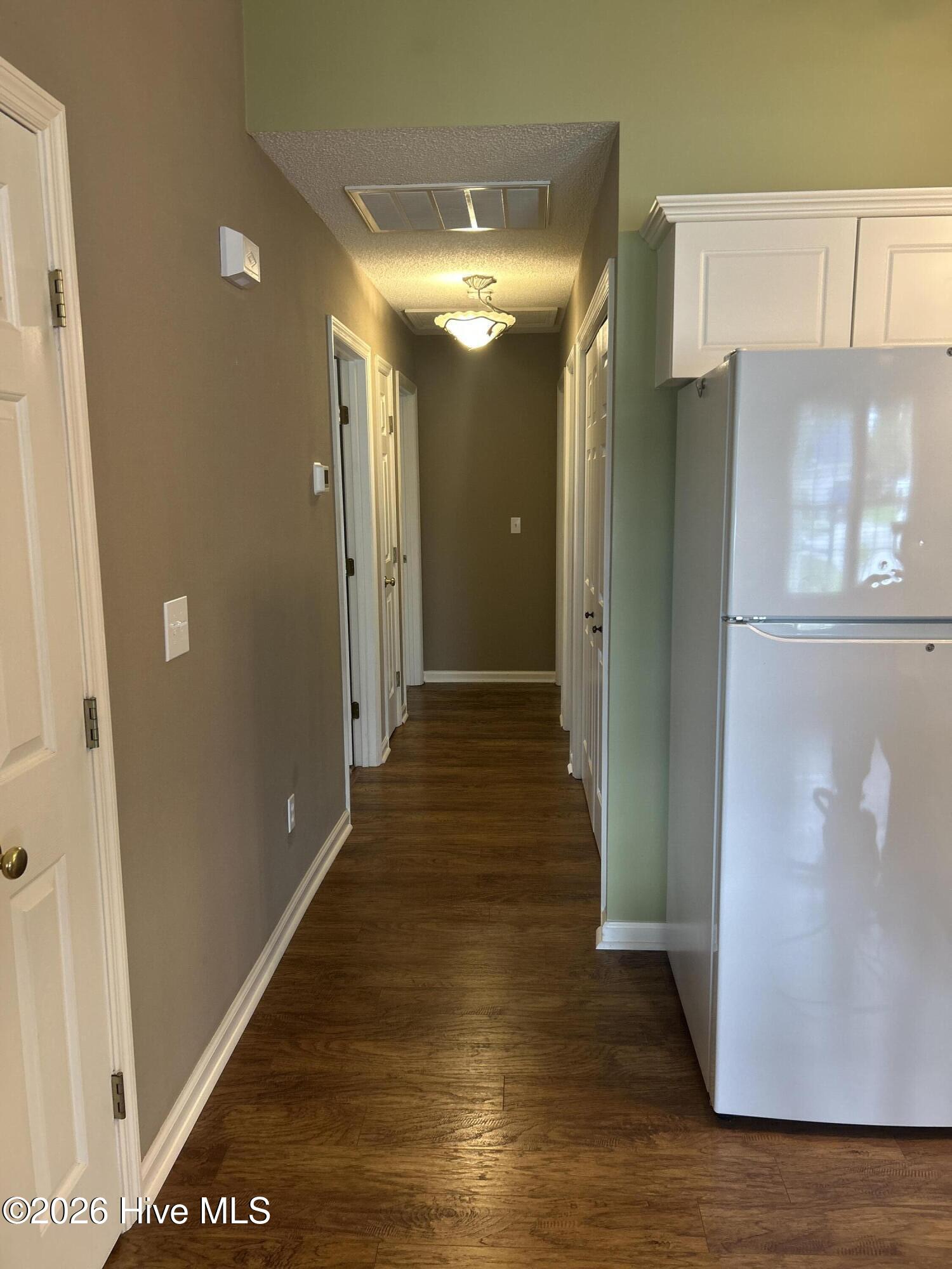 605 Tisbury Lane Property Photo 6