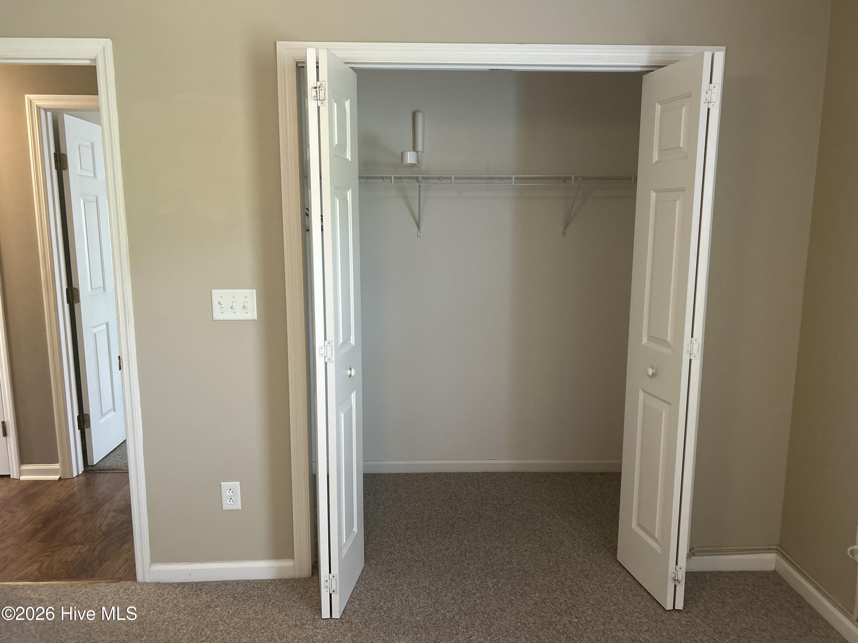 605 Tisbury Lane Property Photo 15