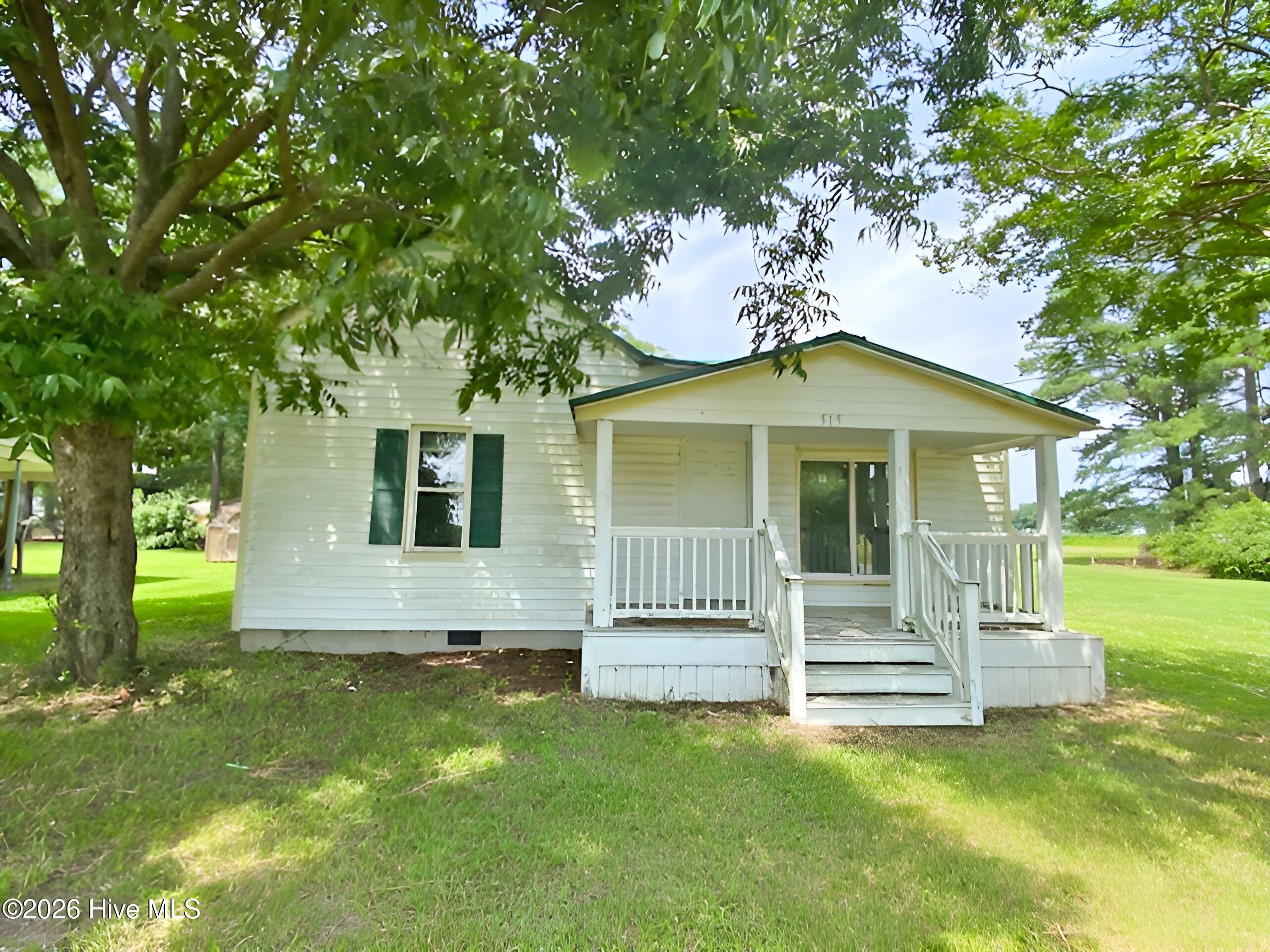 515 Newsome Street Property Photo 1