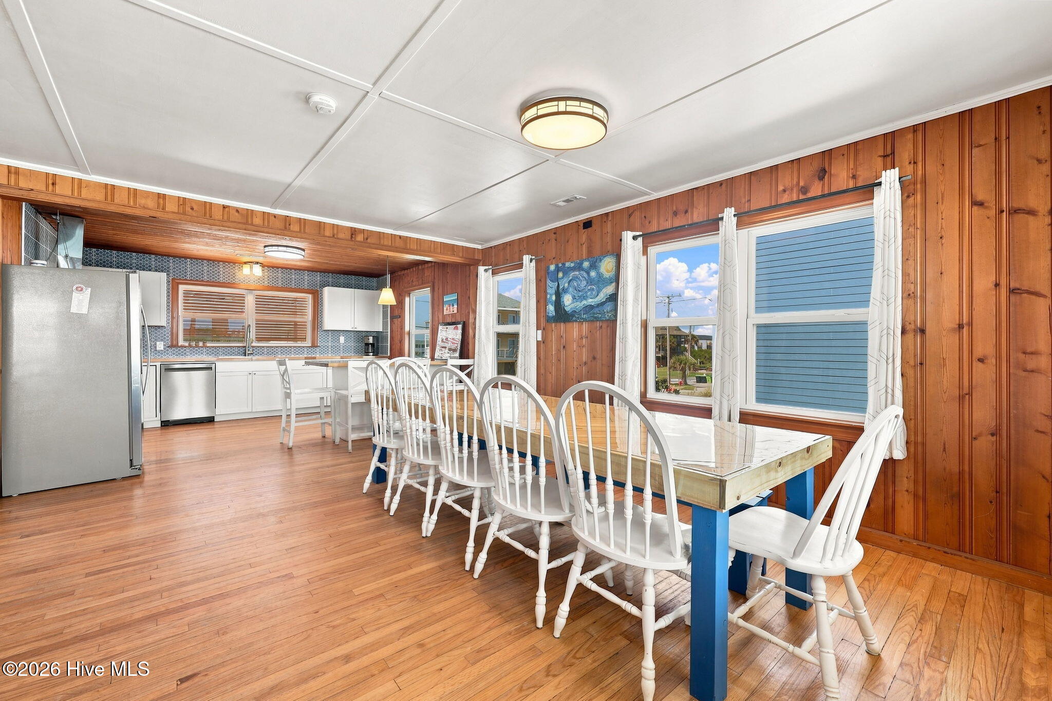 616 N Shore Drive Property Photo 9