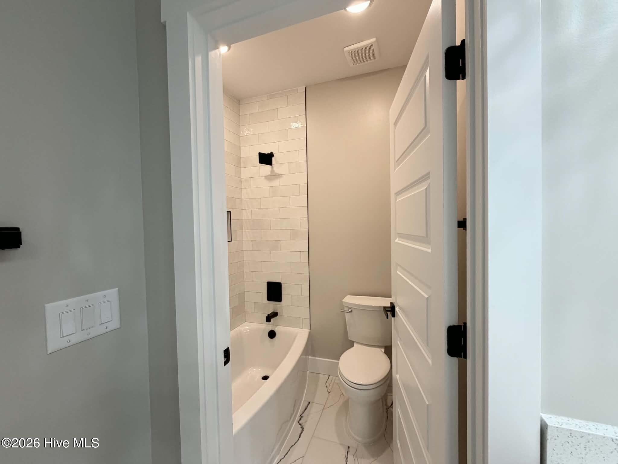 550 Glenburnie Street Nw Property Photo 45