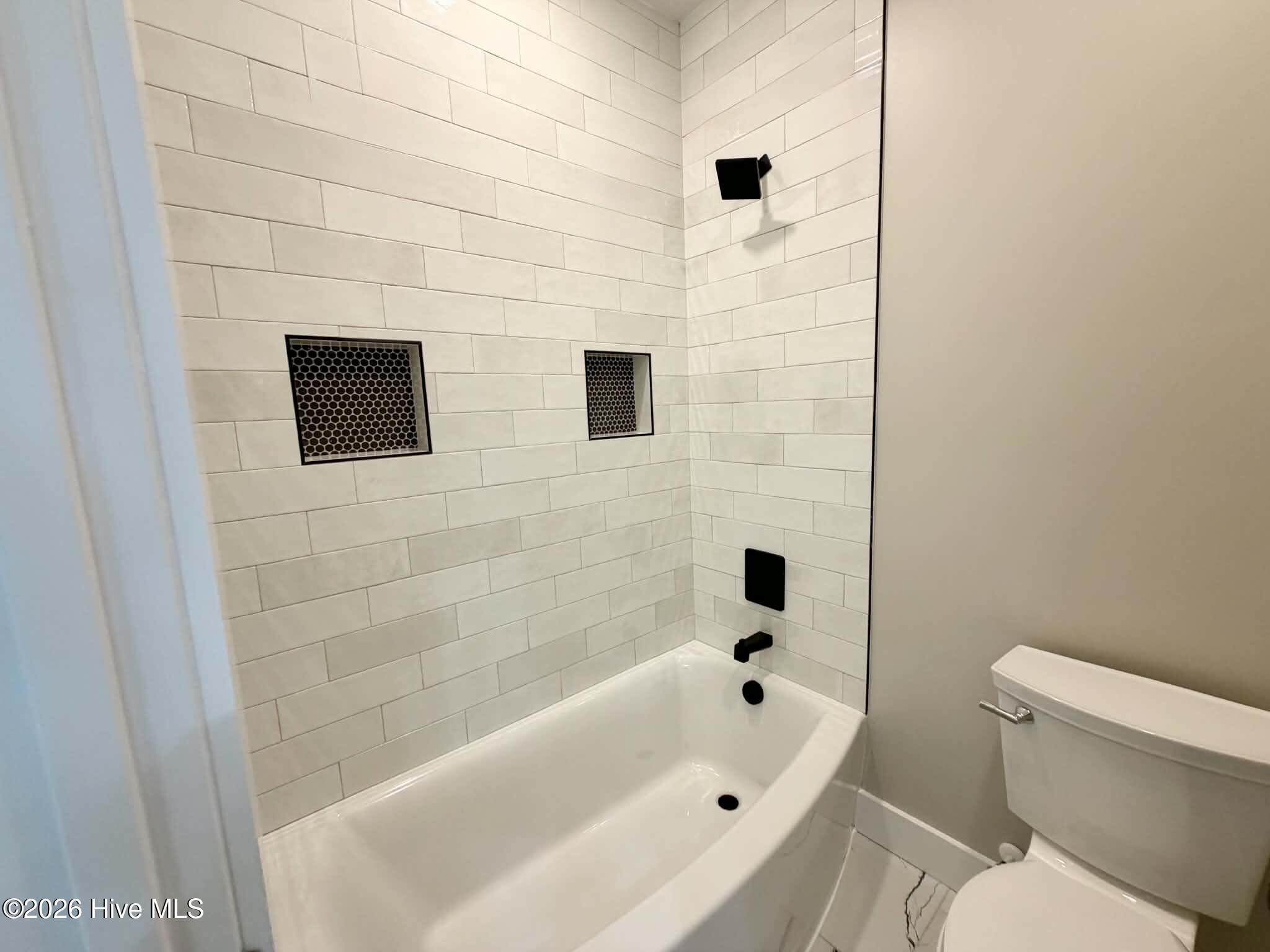 550 Glenburnie Street Nw Property Photo 46