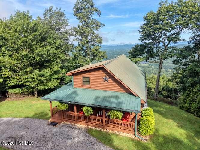 81 Grant Drive Property Photo 1