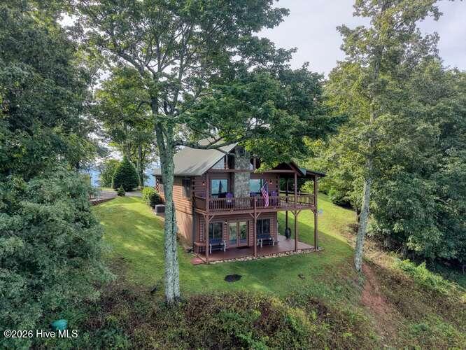 81 Grant Drive Property Photo 4