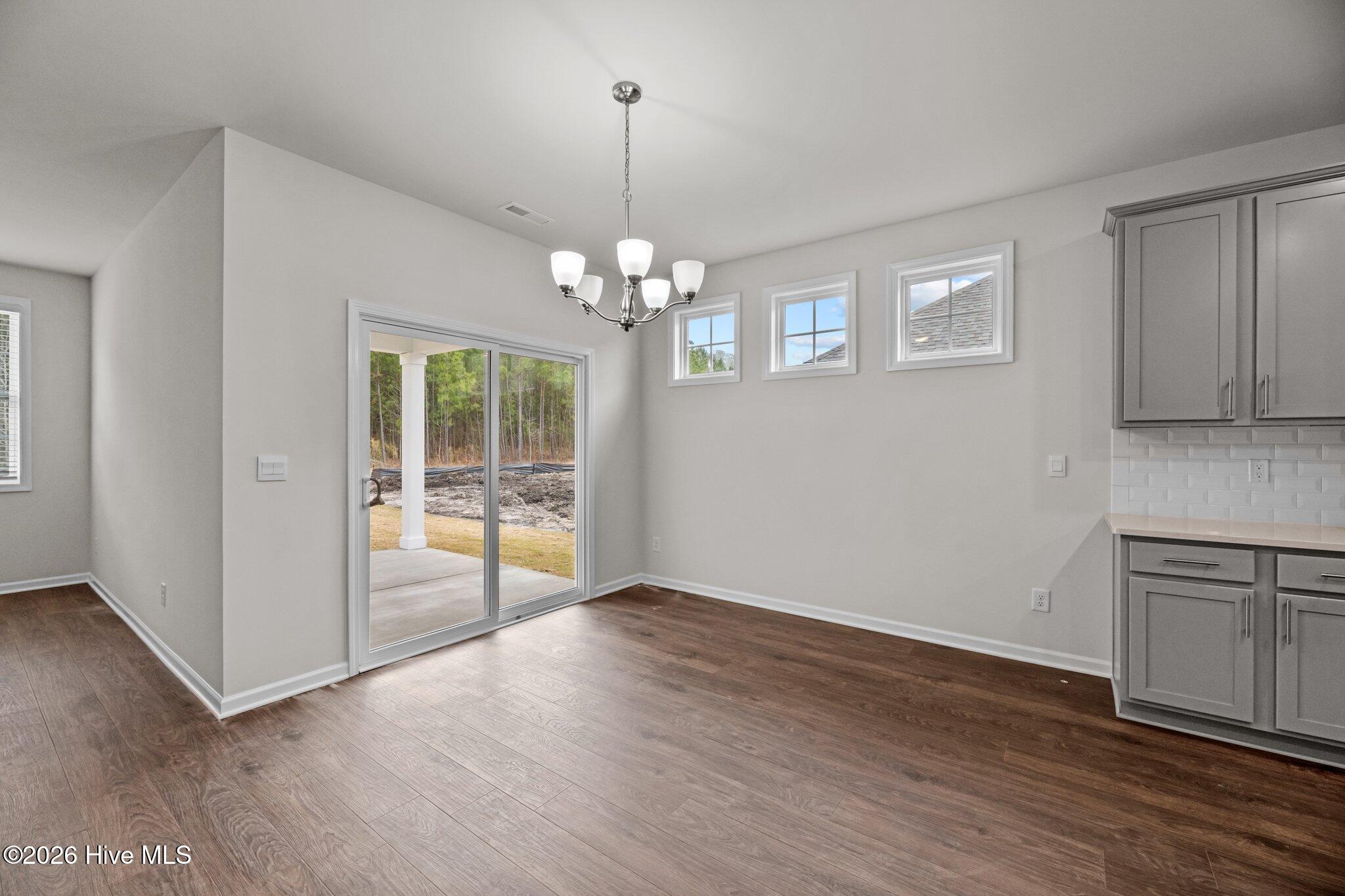 7003 Bayberry Park Drive Property Photo 12