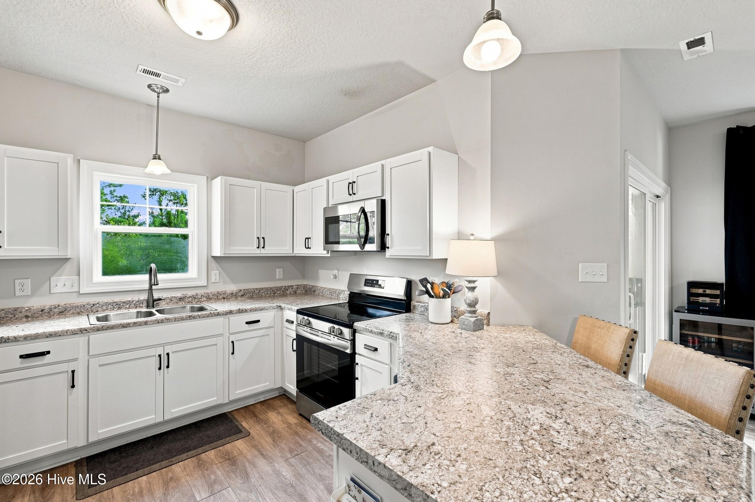 2011 Folkstone Woods Lane Property Photo 12