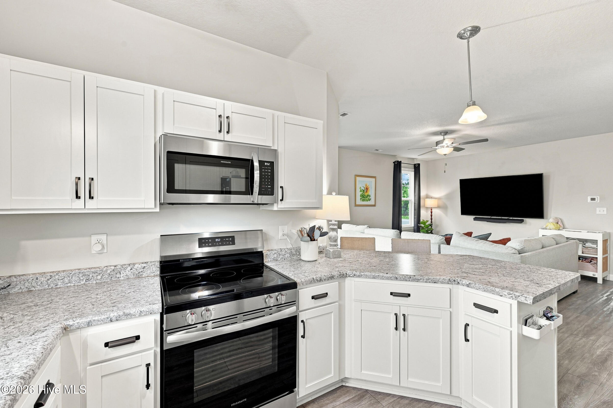2011 Folkstone Woods Lane Property Photo 13