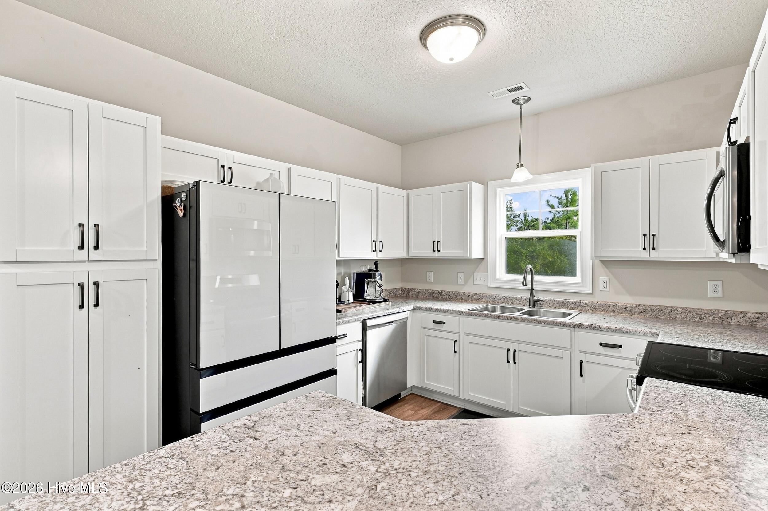 2011 Folkstone Woods Lane Property Photo 15