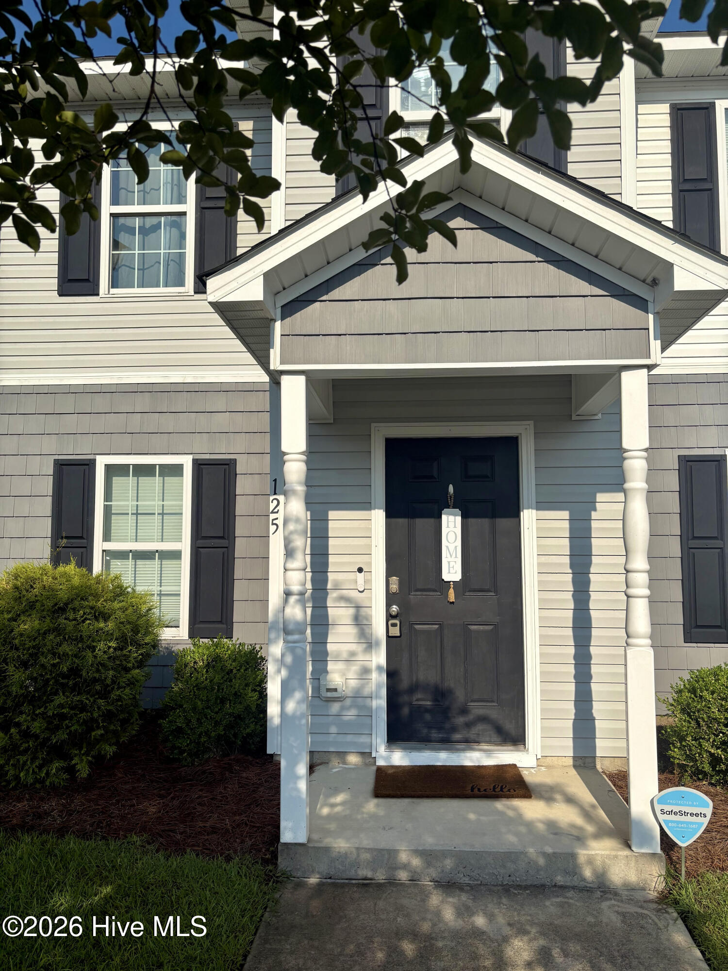 125 W Murrow Lane Property Photo 3