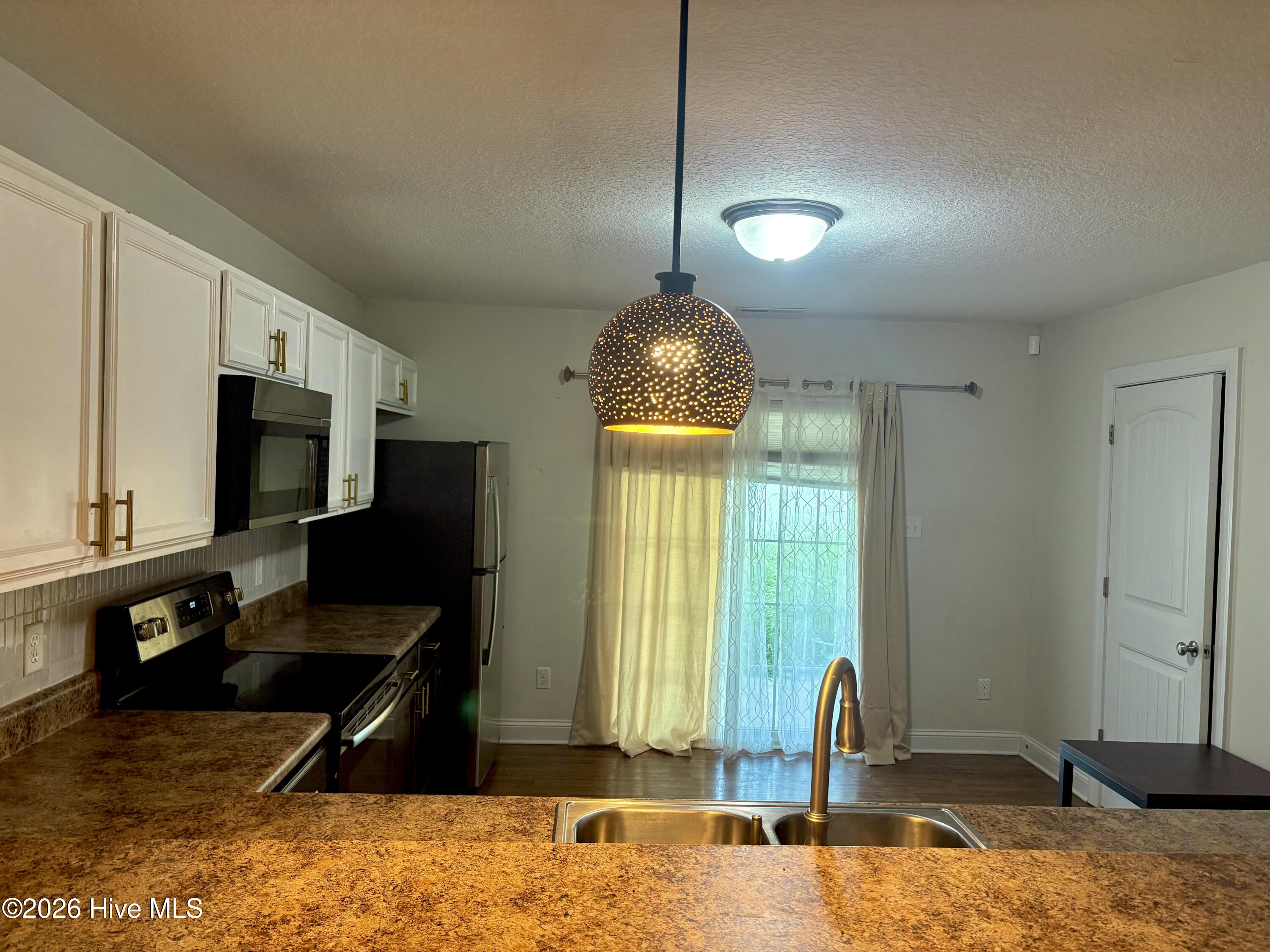 125 W Murrow Lane Property Photo 11