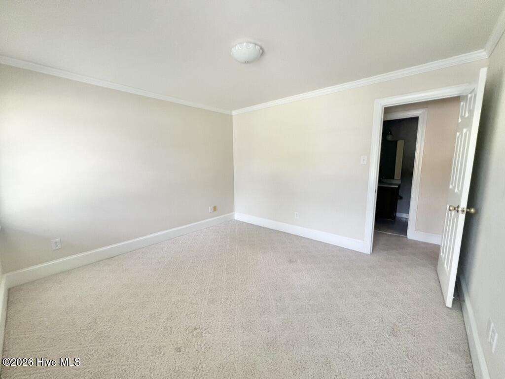 2203 Acorn Circle Property Photo 14