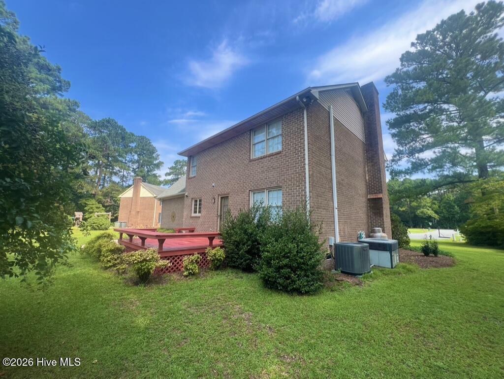 2203 Acorn Circle Property Photo 22