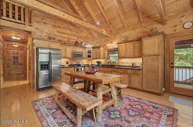 314 Carringer Road Property Photo 4