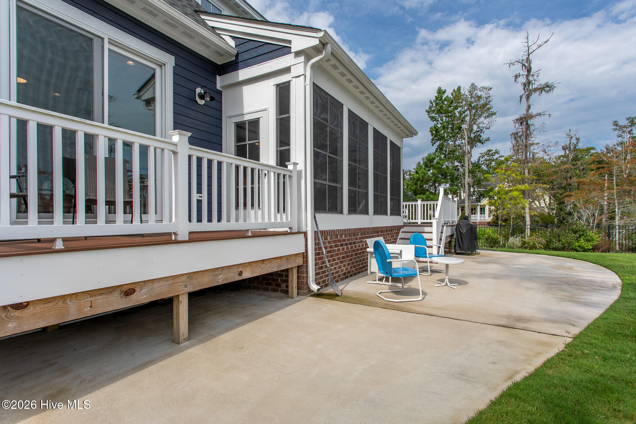 242 Beech Point Boulevard Property Photo 15