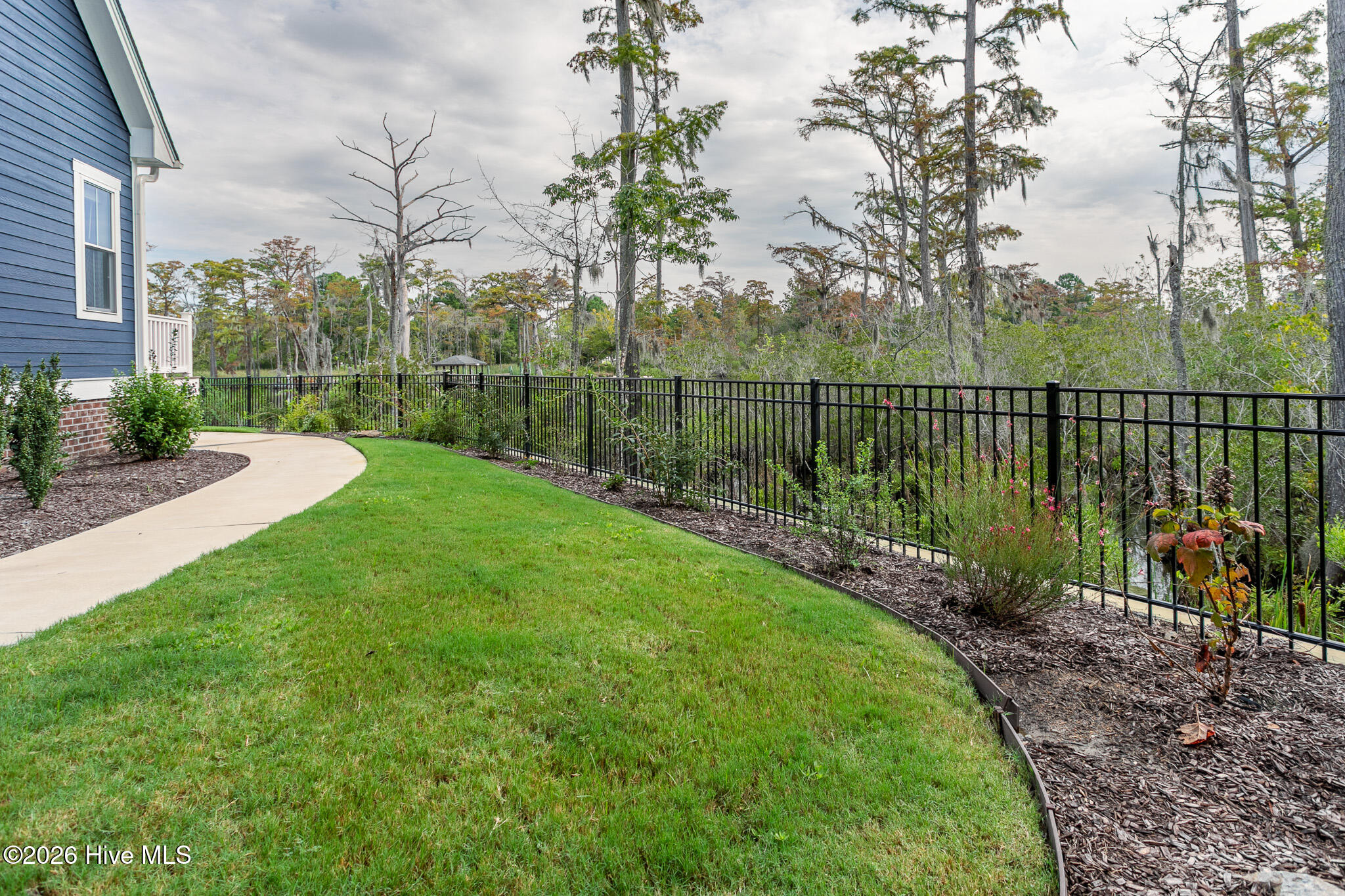 242 Beech Point Boulevard Property Photo 18