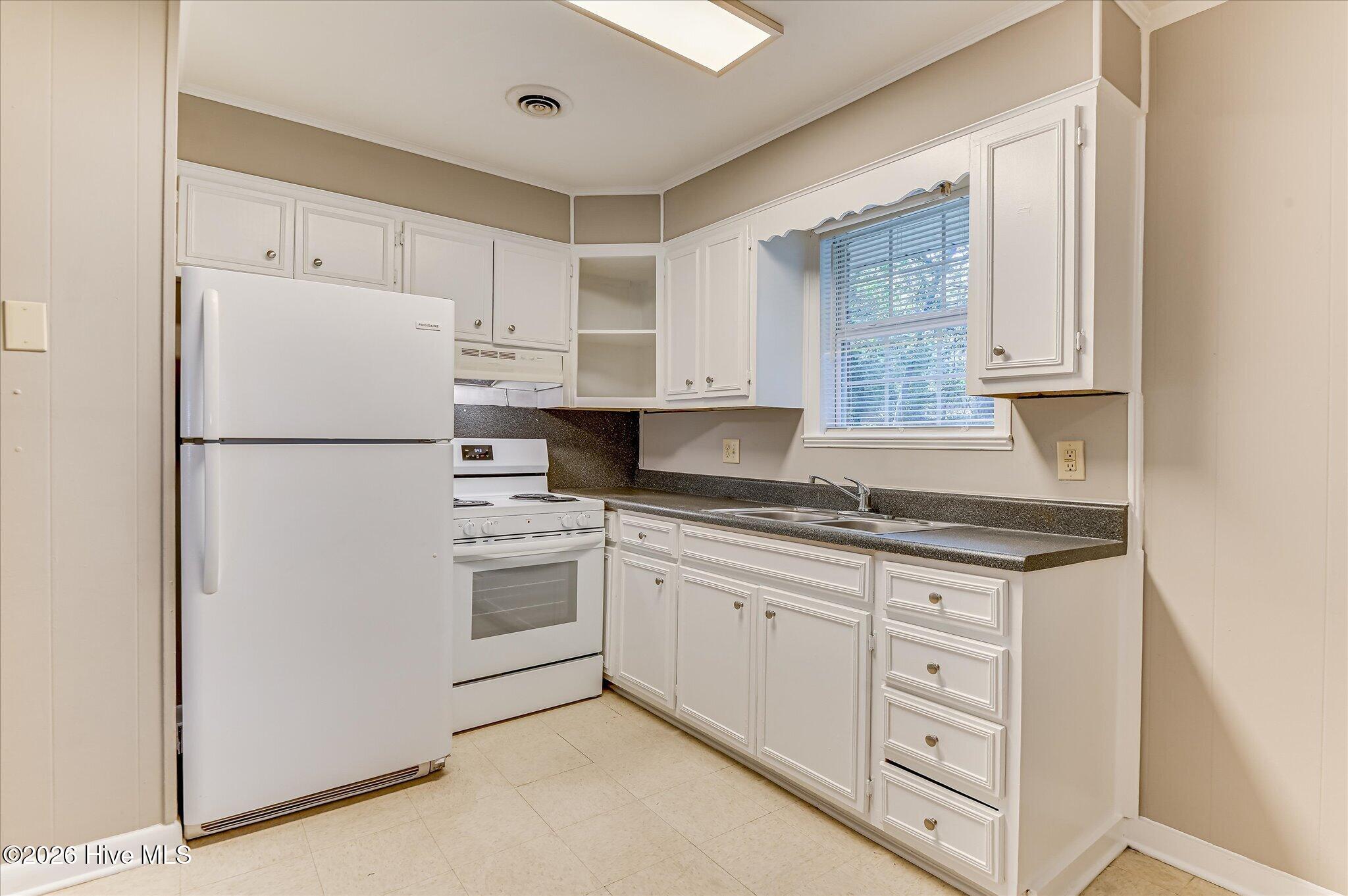 3322 Tate Road Property Photo 10