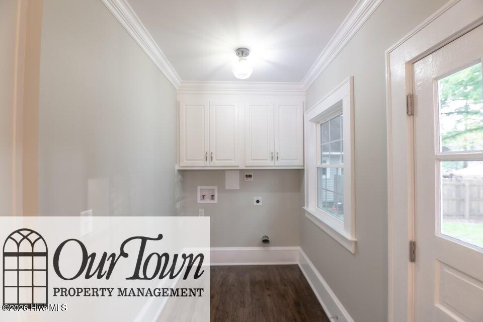 606 Clark Avenue Ne Property Photo 8