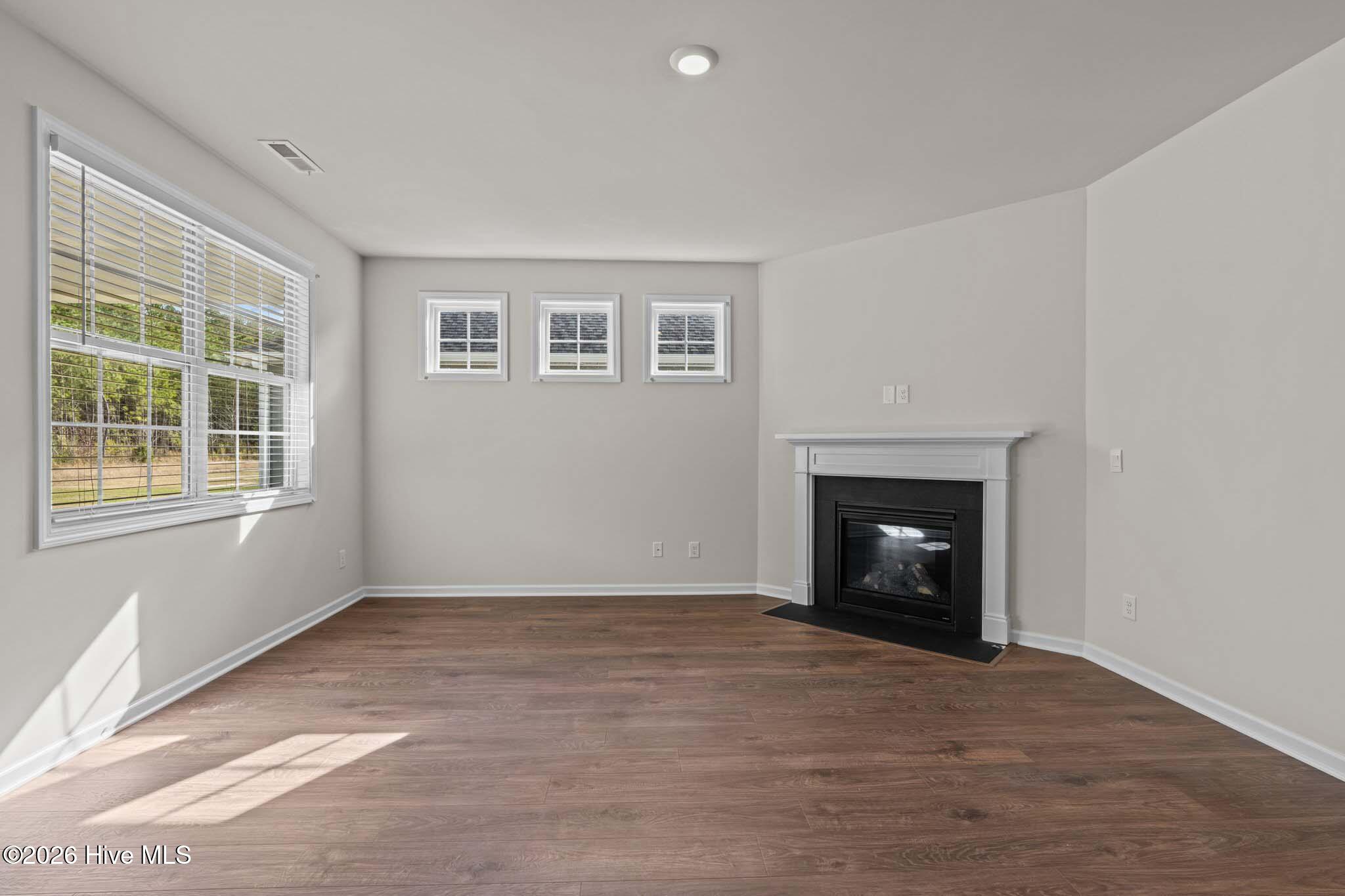 7022 Bayberry Park Drive Property Photo 11