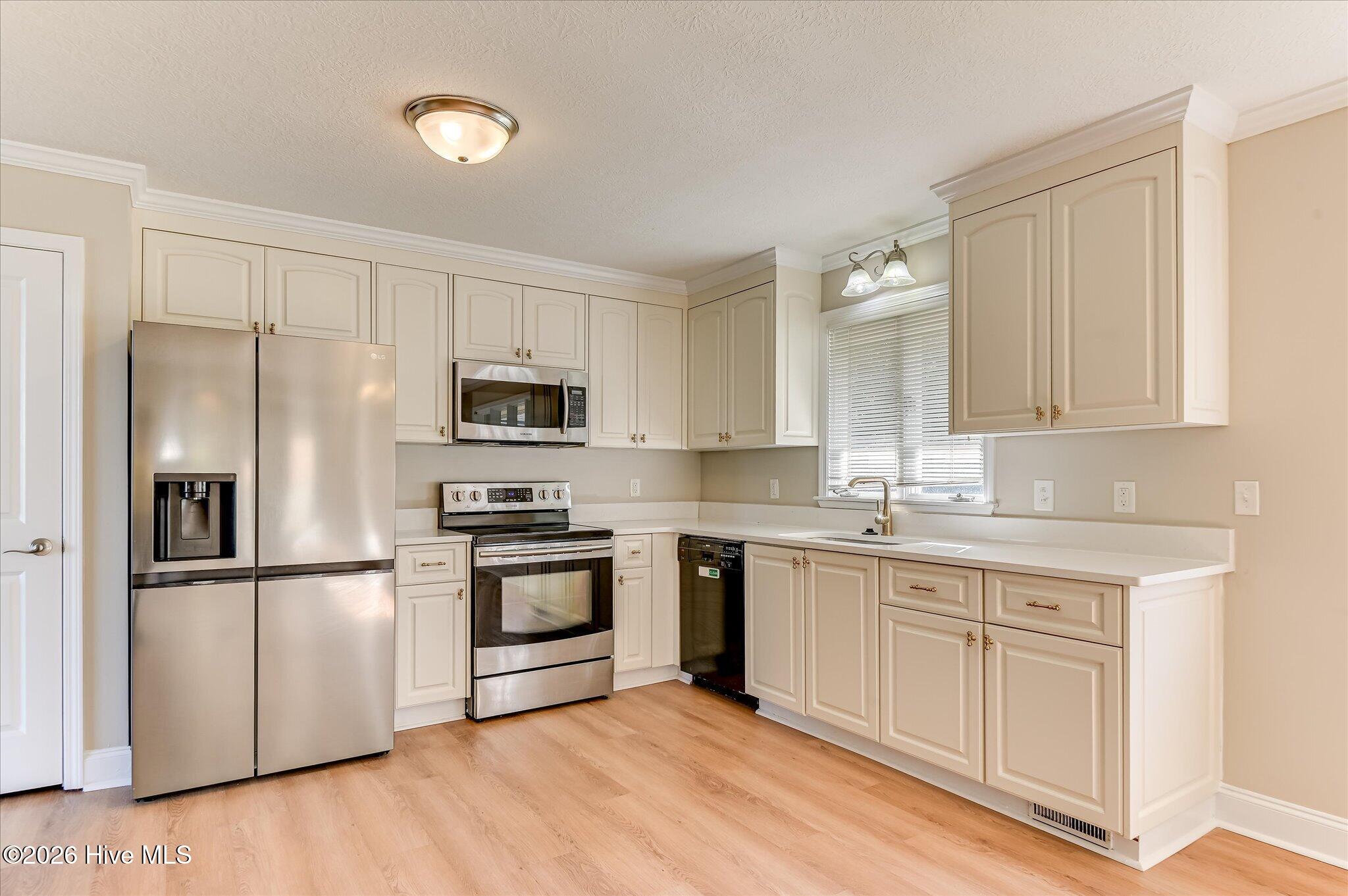1016 Northwood Road Property Photo 19
