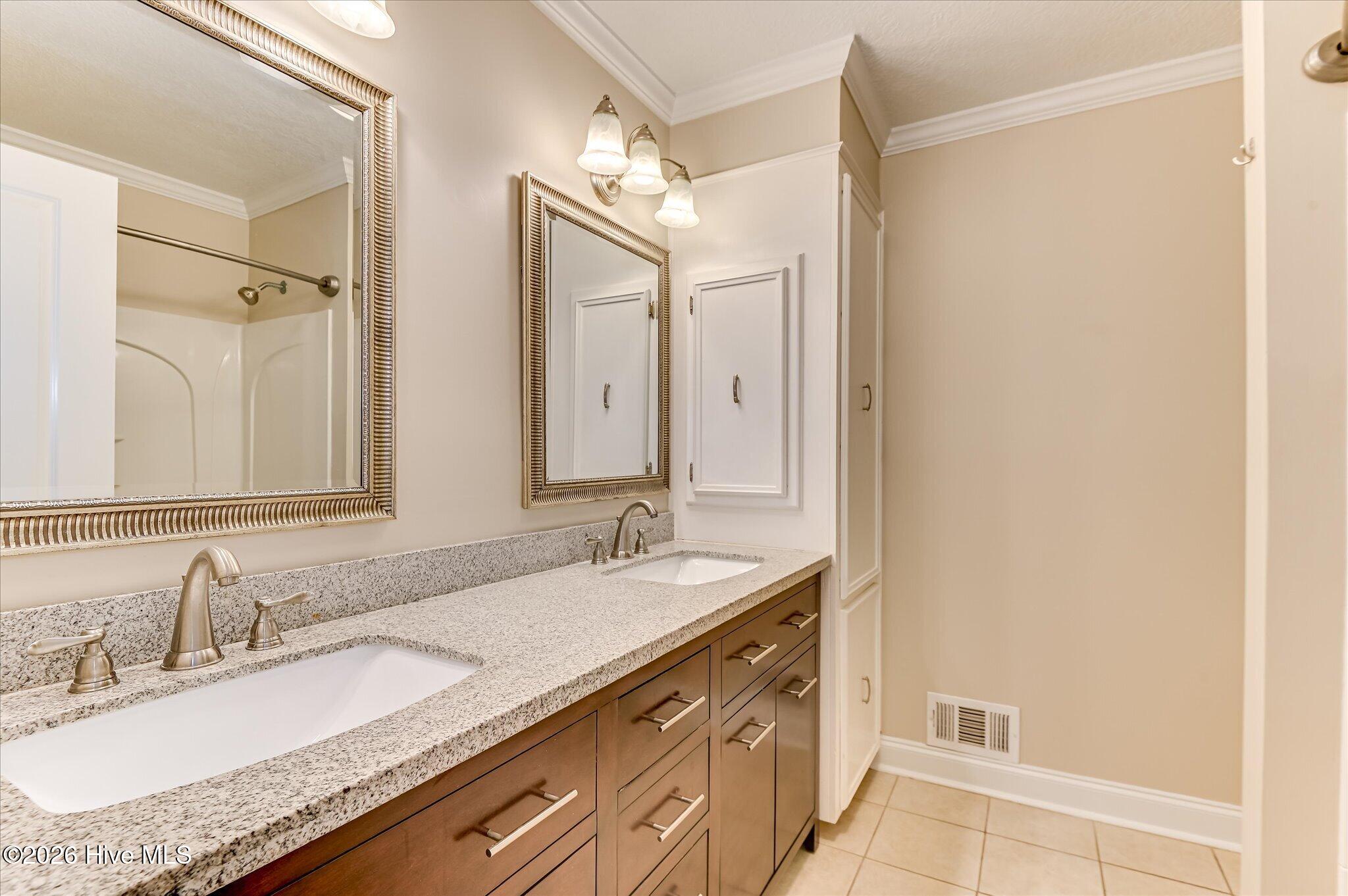 1016 Northwood Road Property Photo 29
