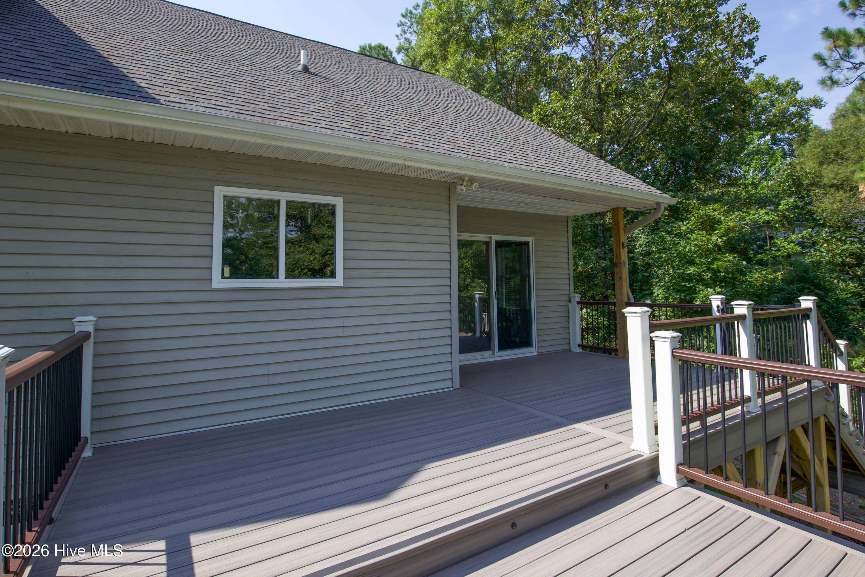 110 Sandspur Lane Property Photo 20