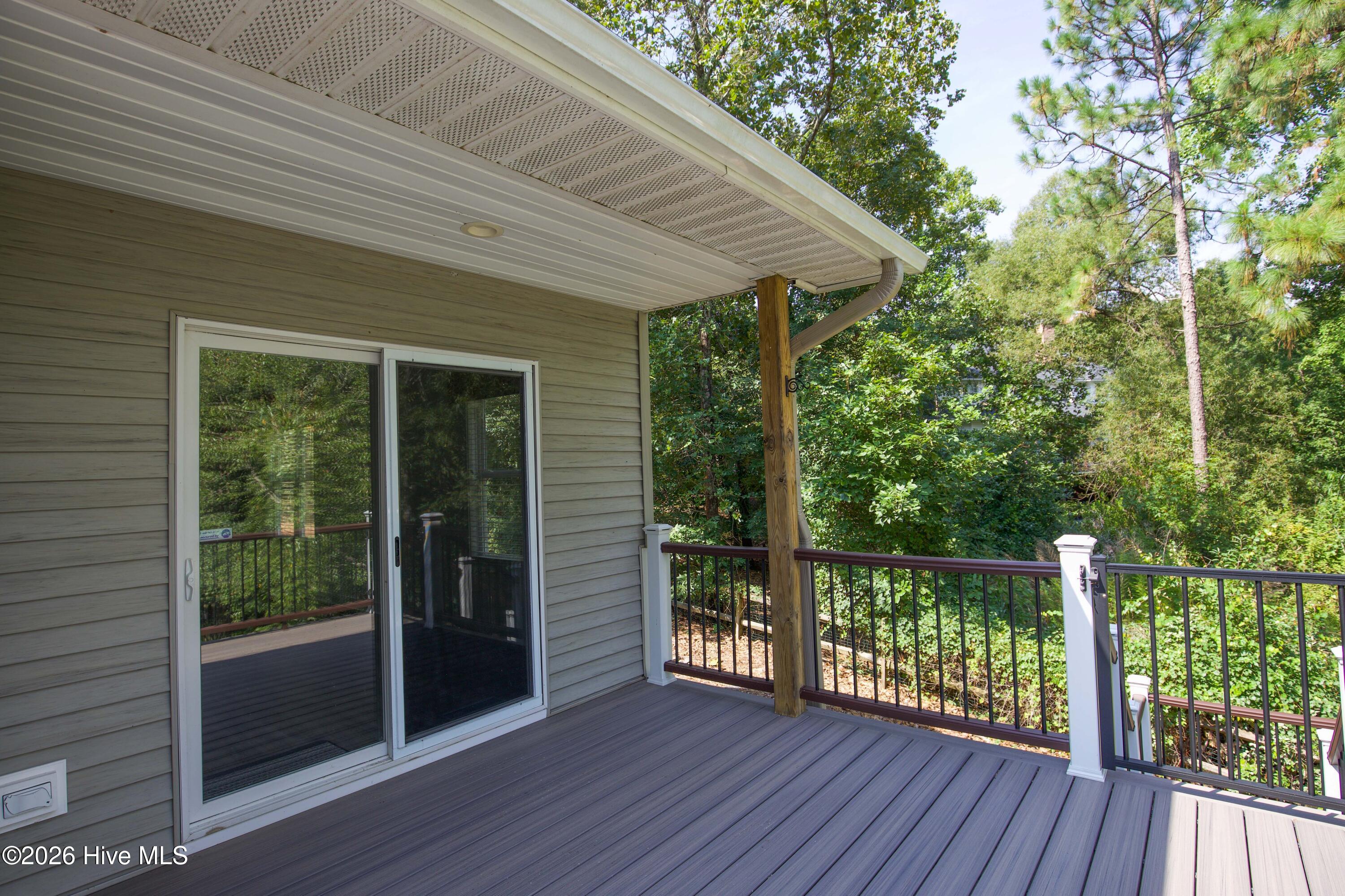 110 Sandspur Lane Property Photo 21